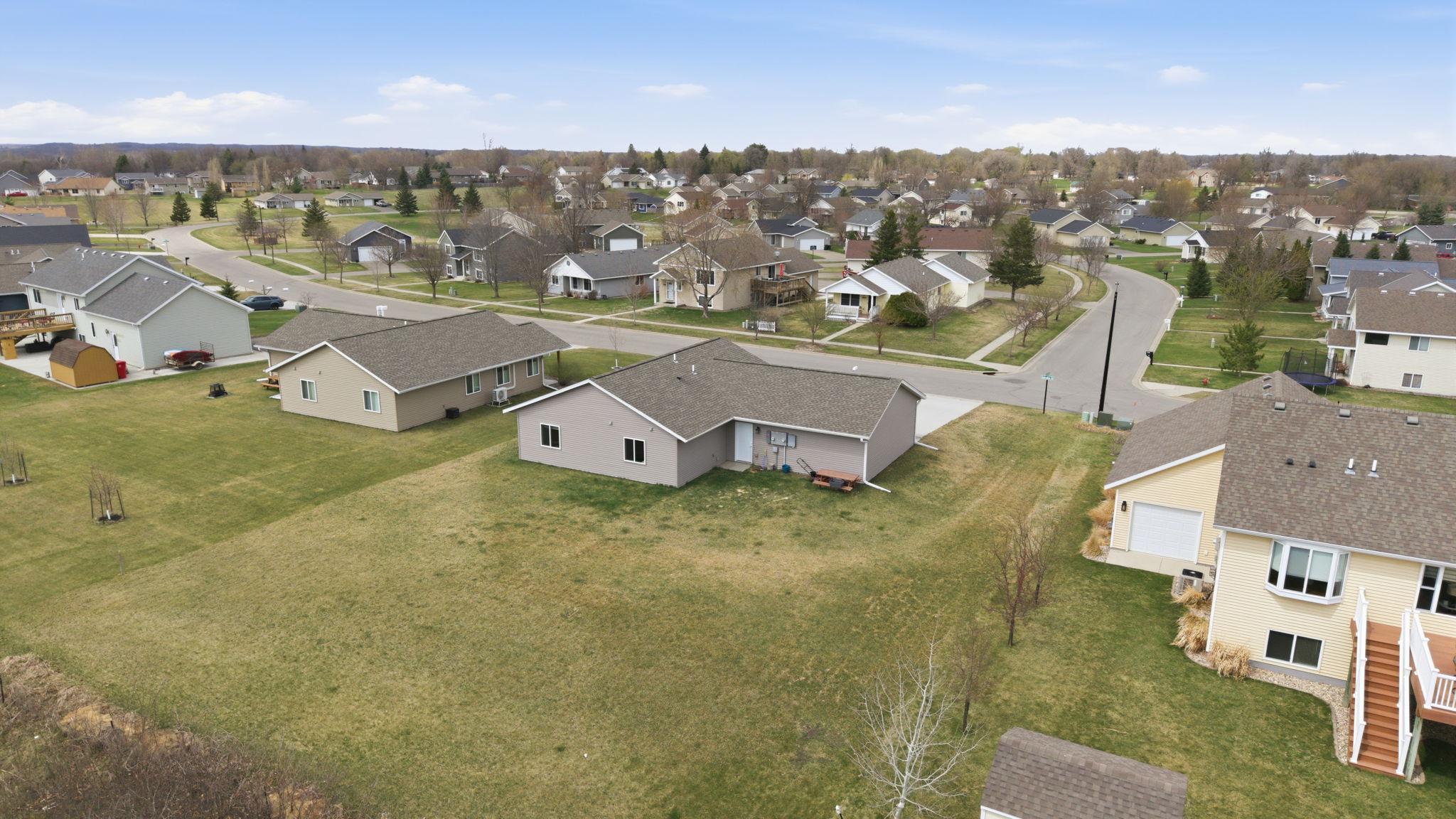 1504 Jasmine Drive Property Photo 4