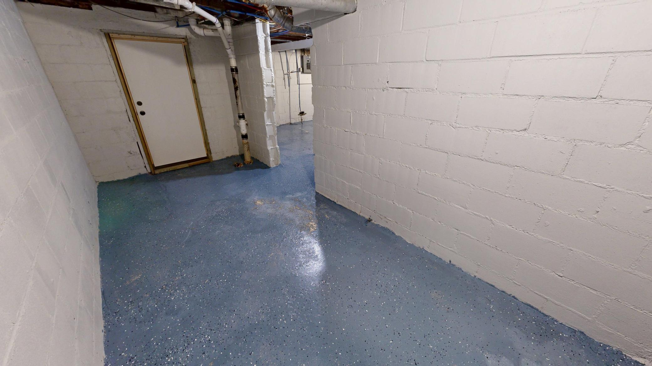 447 E Schlieman Avenue Property Photo 17
