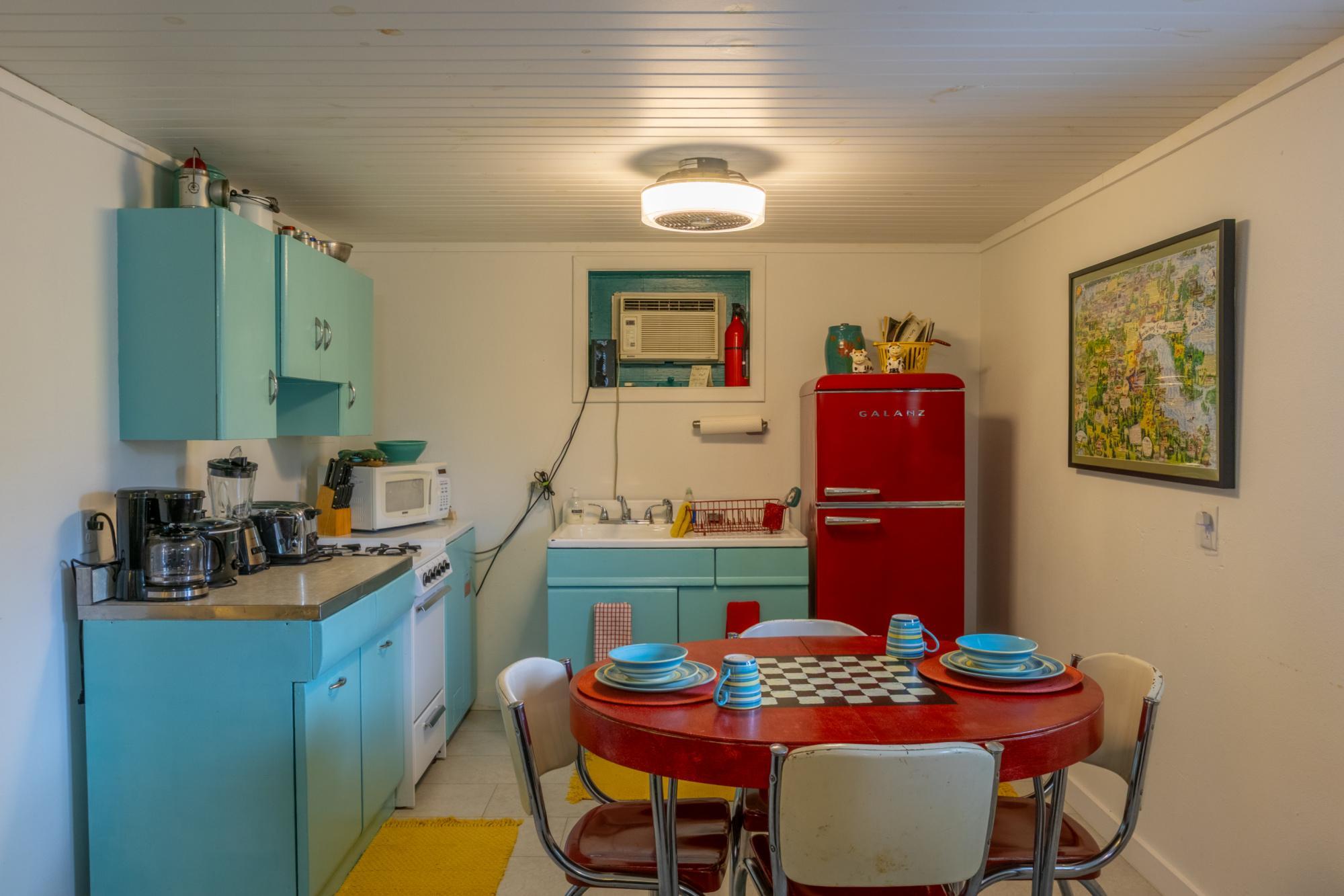 3474 Duluth Street Property Photo 4