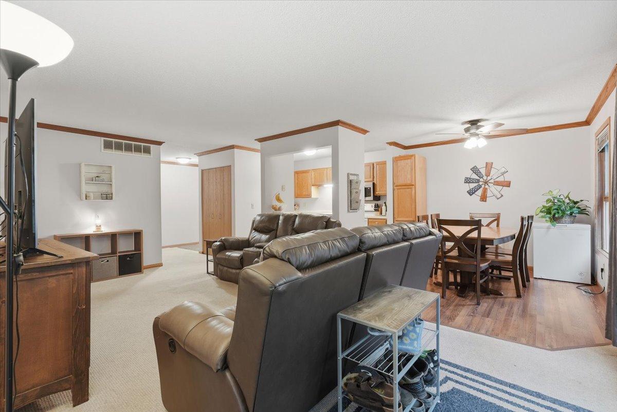 1381 Berry Ridge Road 404 Property Photo 2