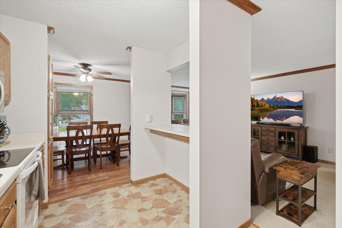 1381 Berry Ridge Road 404 Property Photo 9