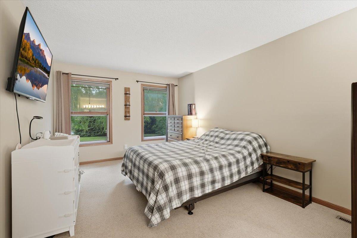 1381 Berry Ridge Road 404 Property Photo 13
