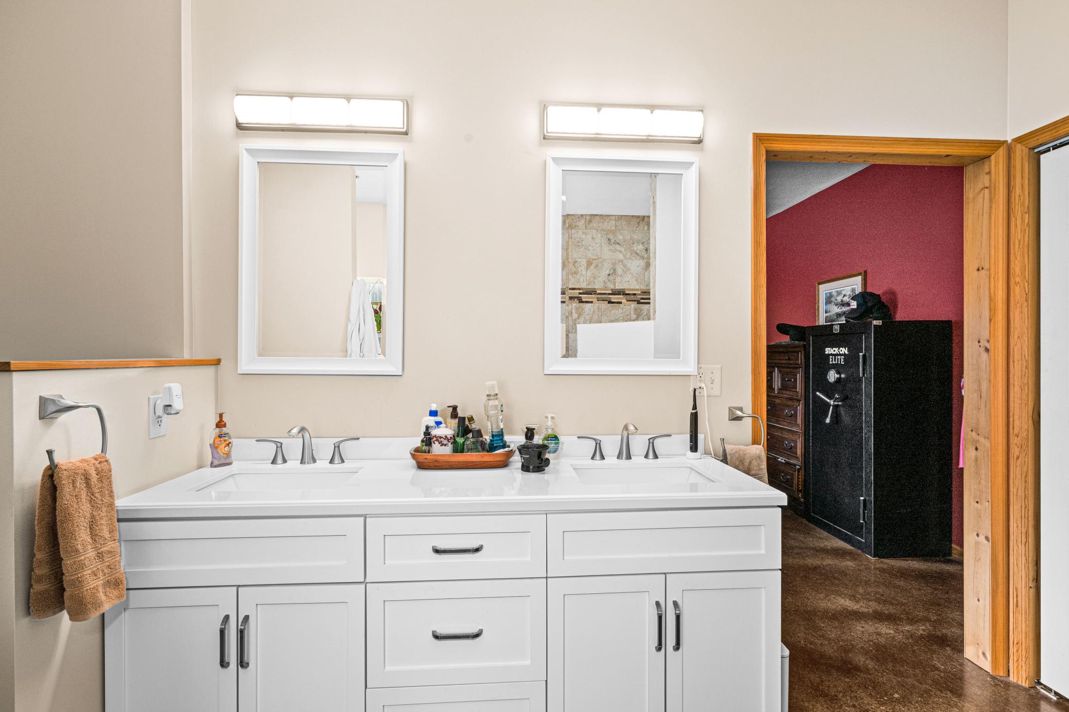 4598 Mcalpine Spur Road Property Photo 20