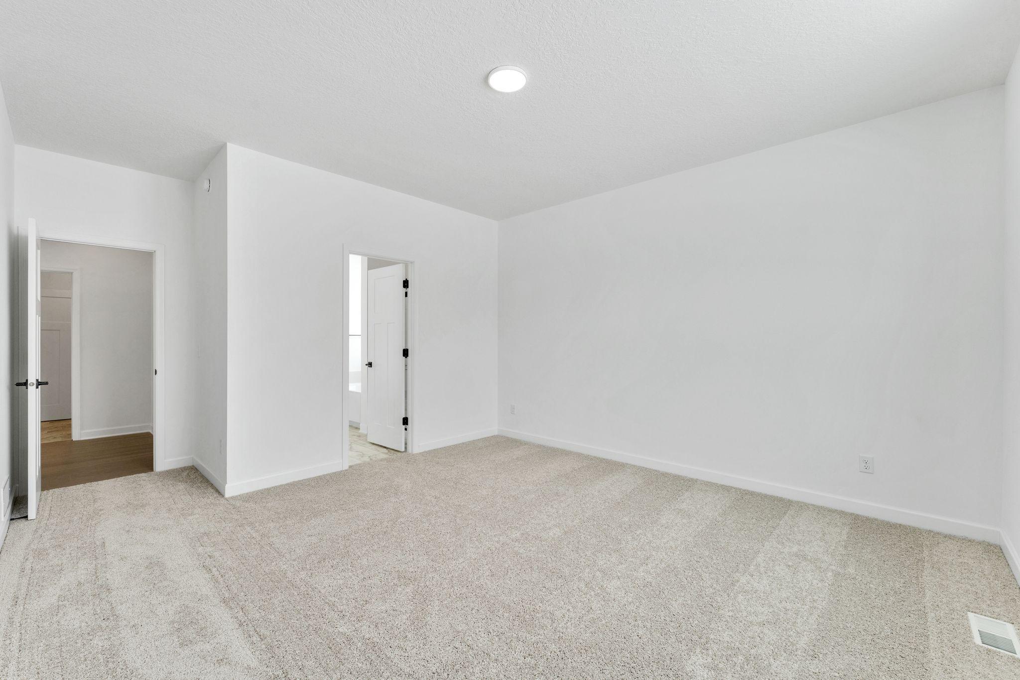 1912 Timber Lane Property Photo 10