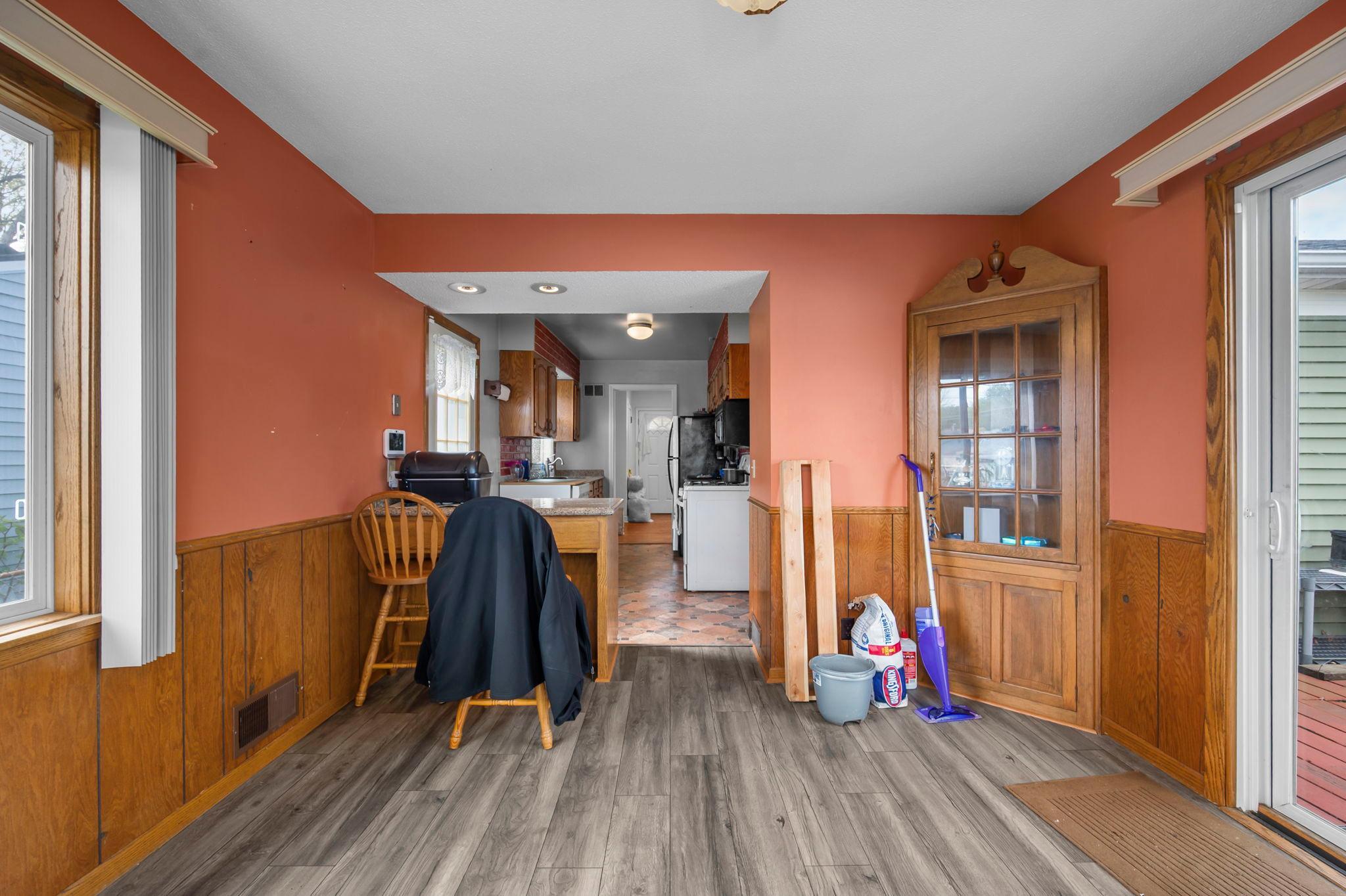 1675 Iowa Avenue E Property Photo 19
