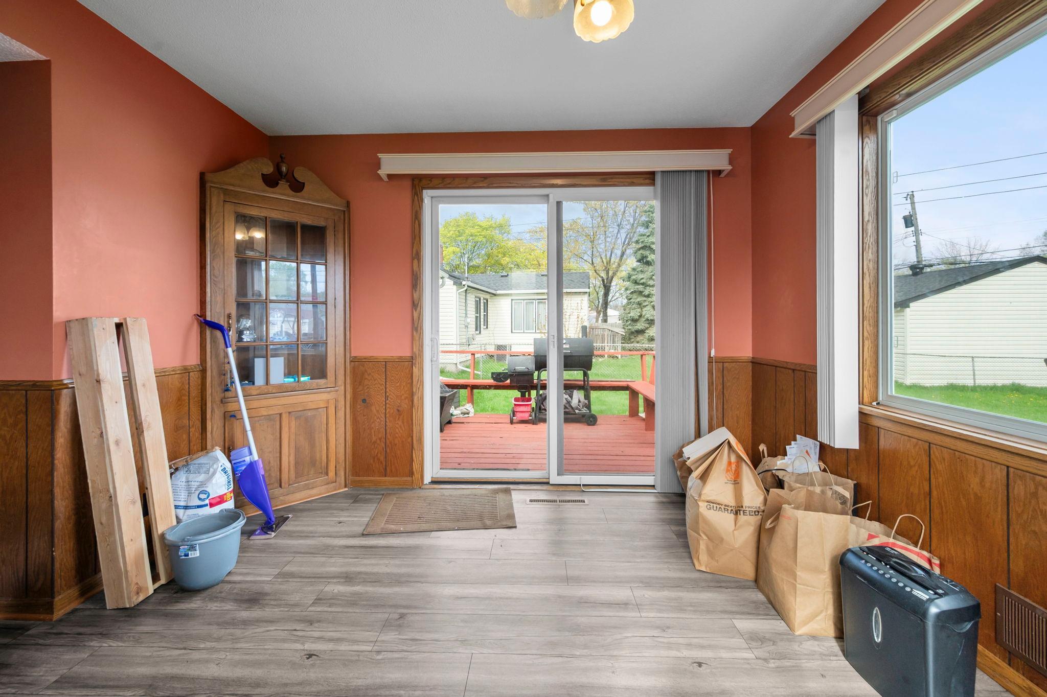 1675 Iowa Avenue E Property Photo 20