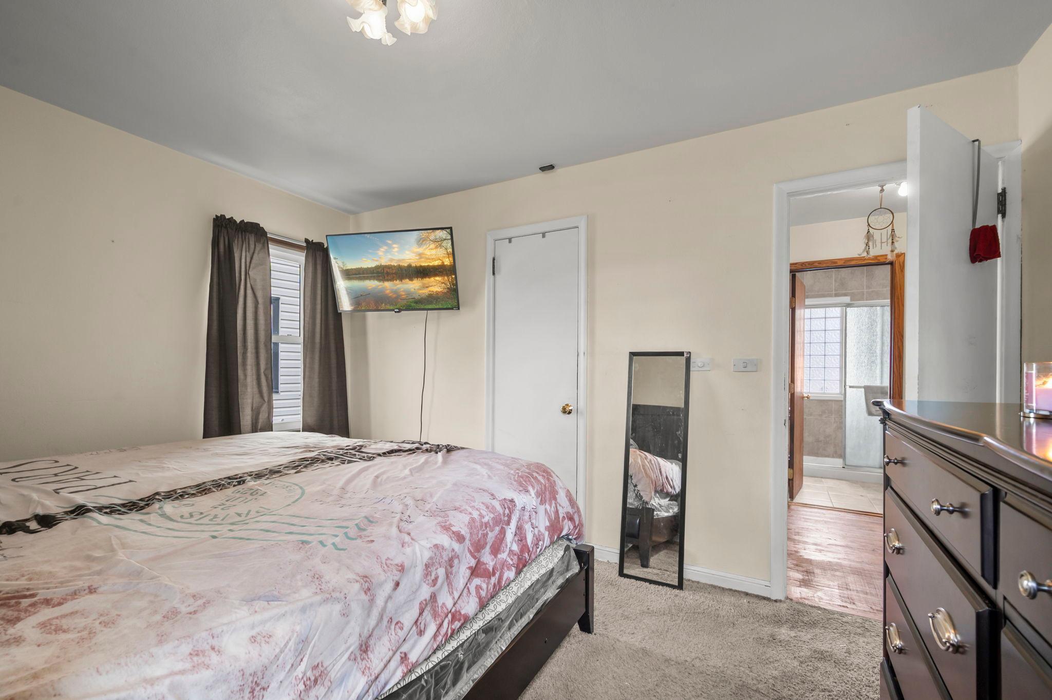 1675 Iowa Avenue E Property Photo 22