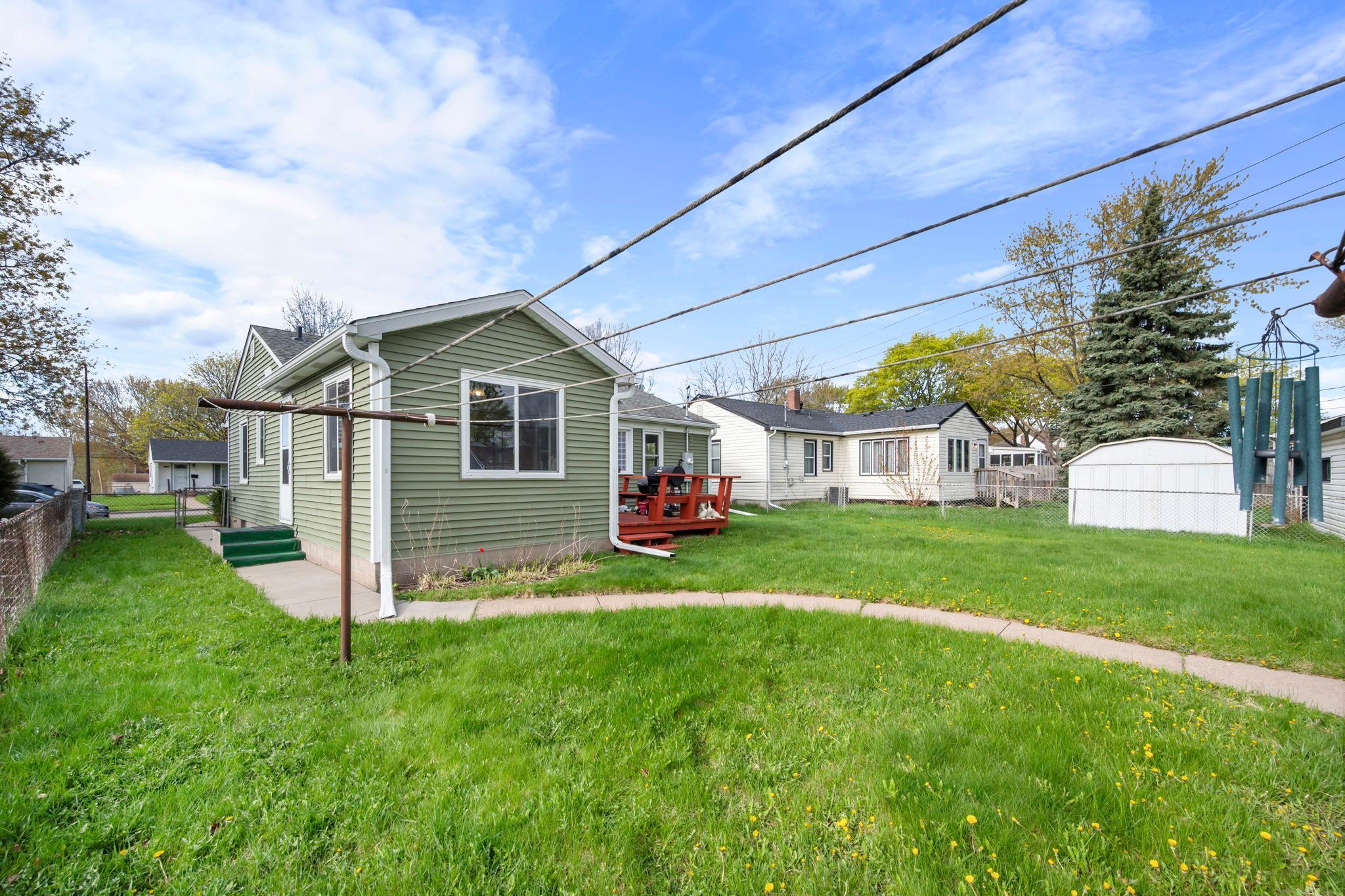 1675 Iowa Avenue E Property Photo 40