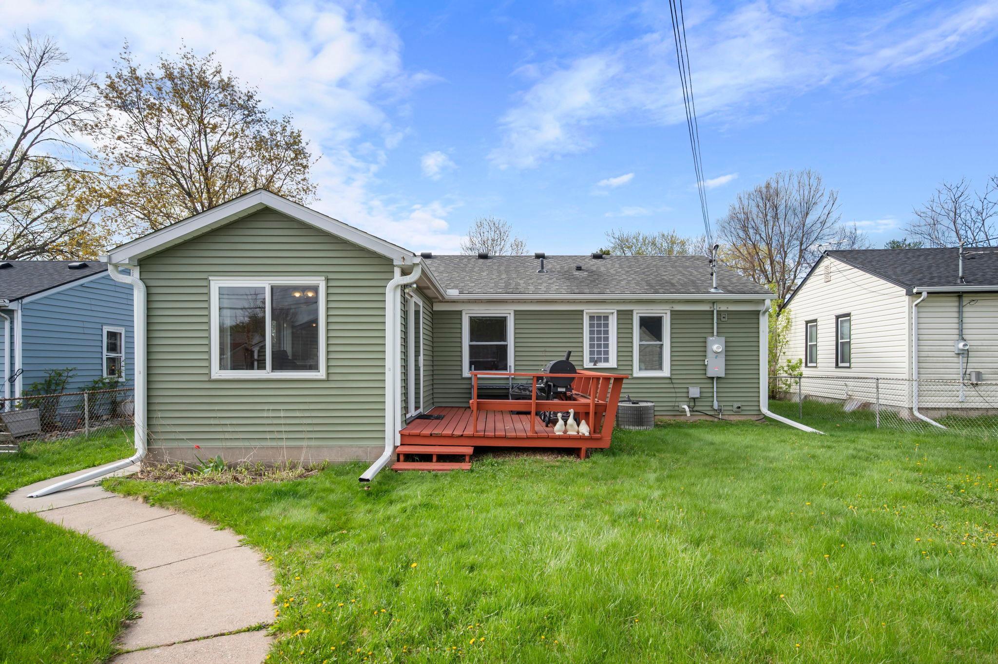 1675 Iowa Avenue E Property Photo 41