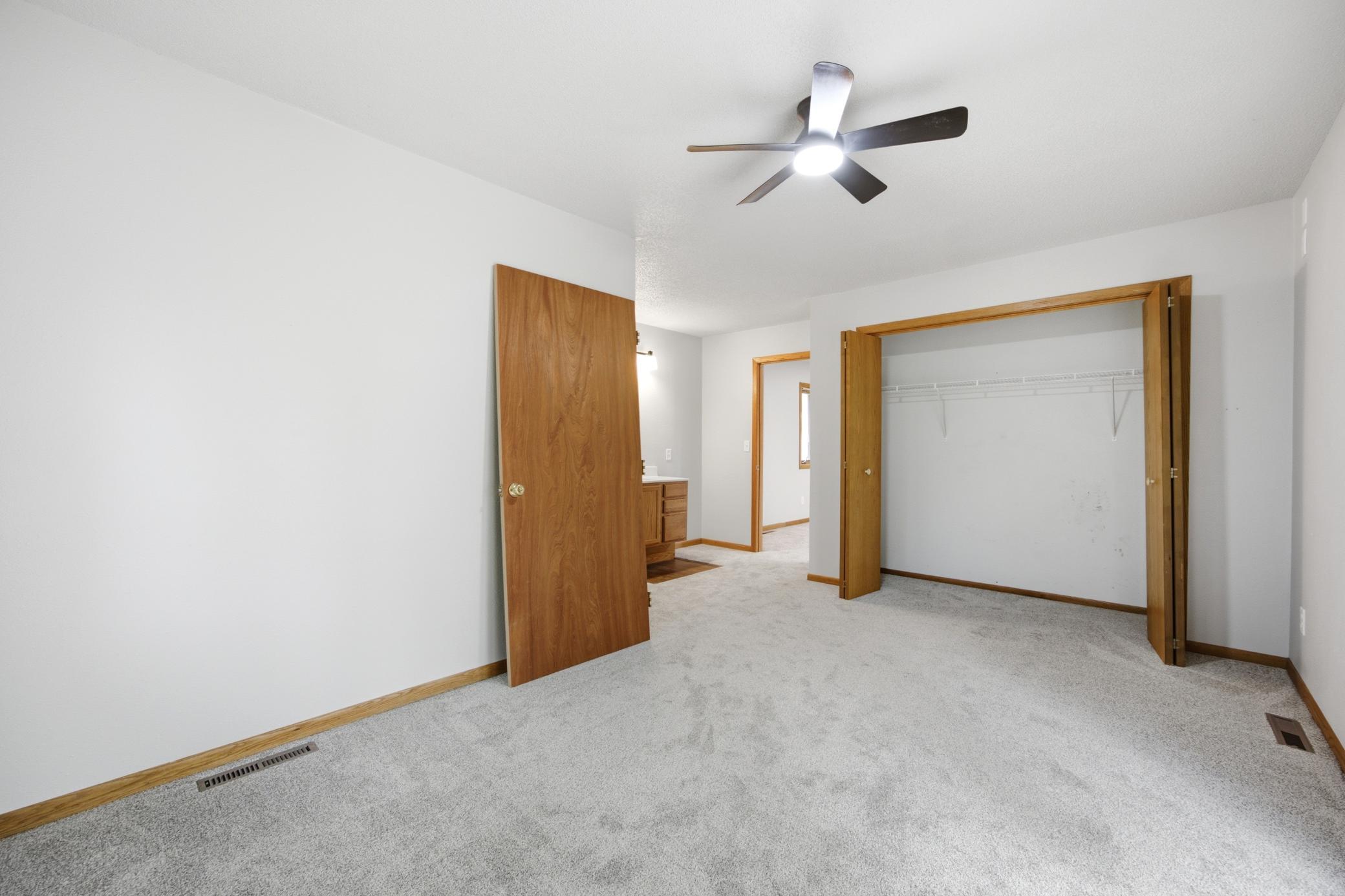 609 Lily Lane Property Photo 26