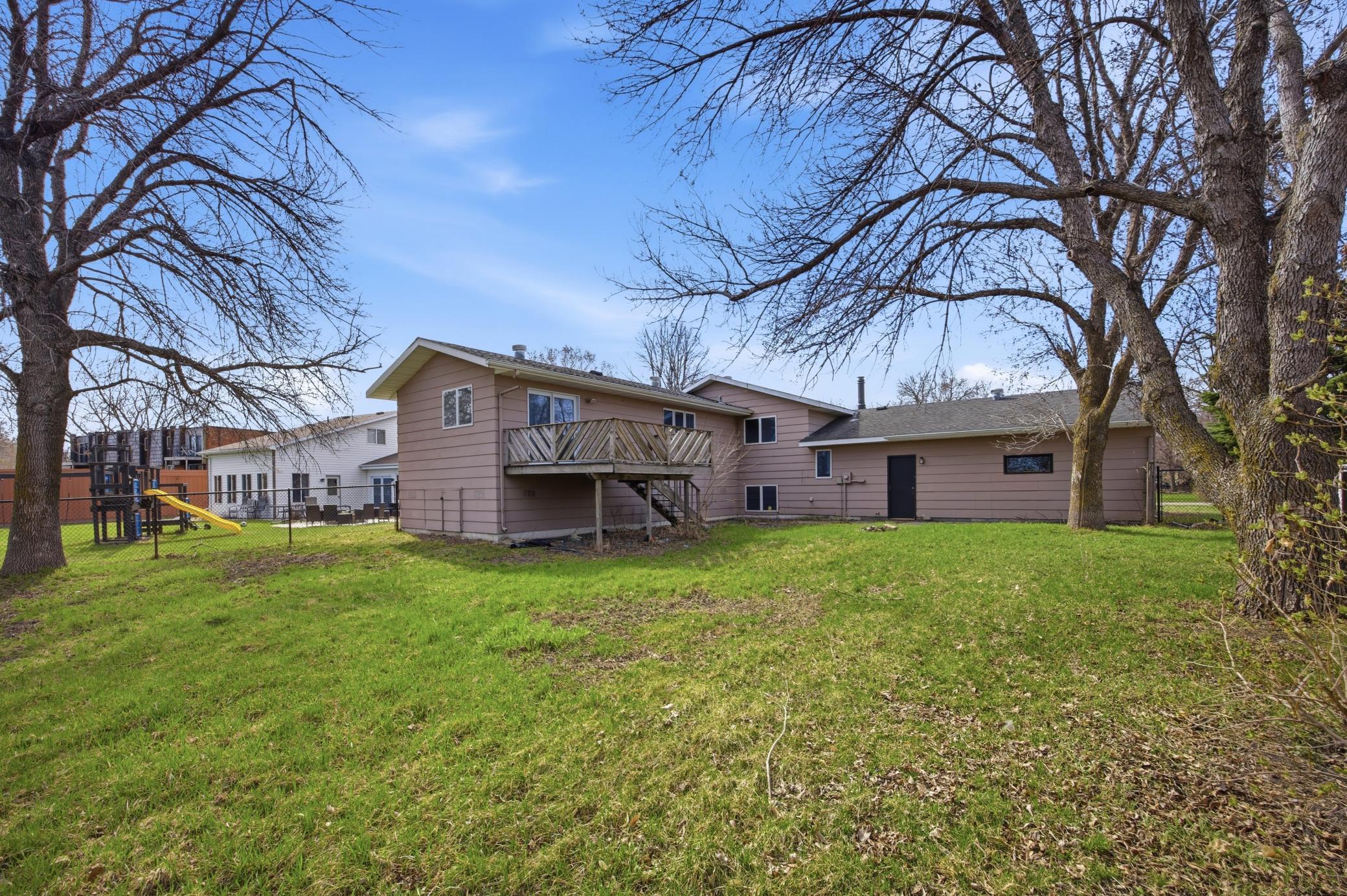 609 Lily Lane Property Photo 40