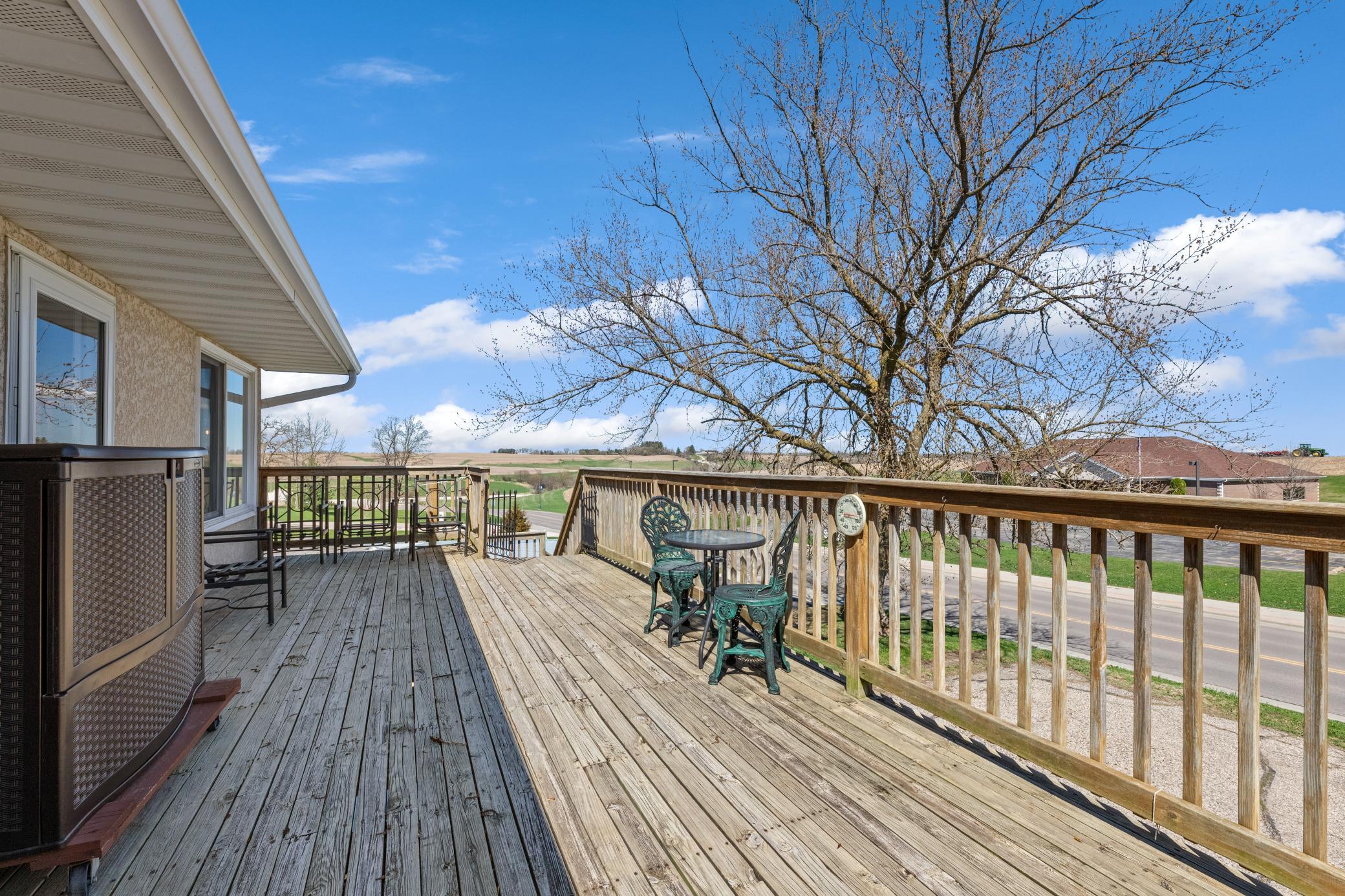817 Kingston Street N Property Photo 26