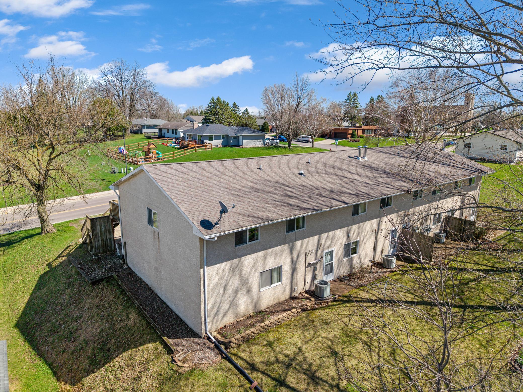 817 Kingston Street N Property Photo 27