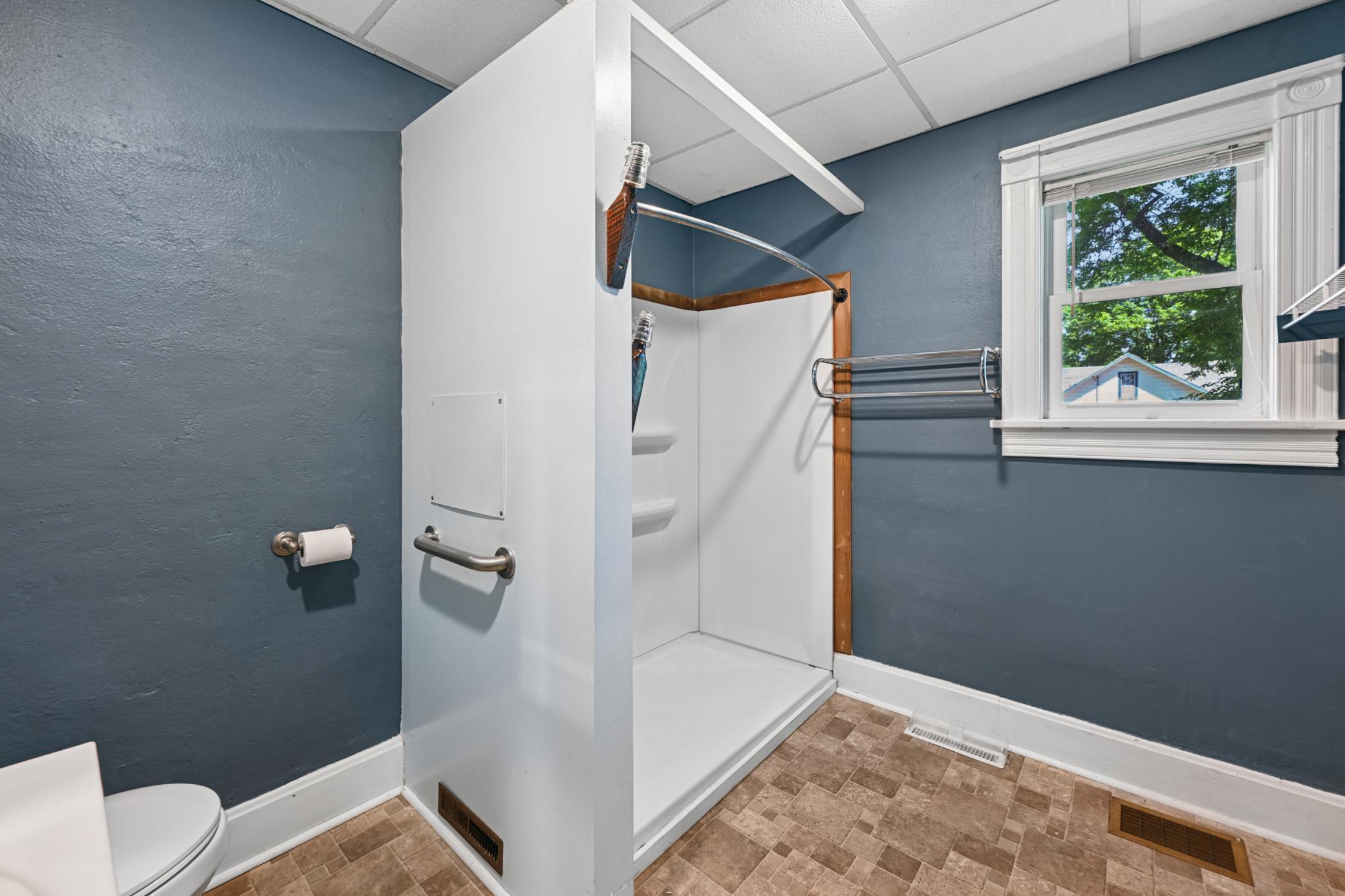 315 Morrison Avenue Property Photo 10