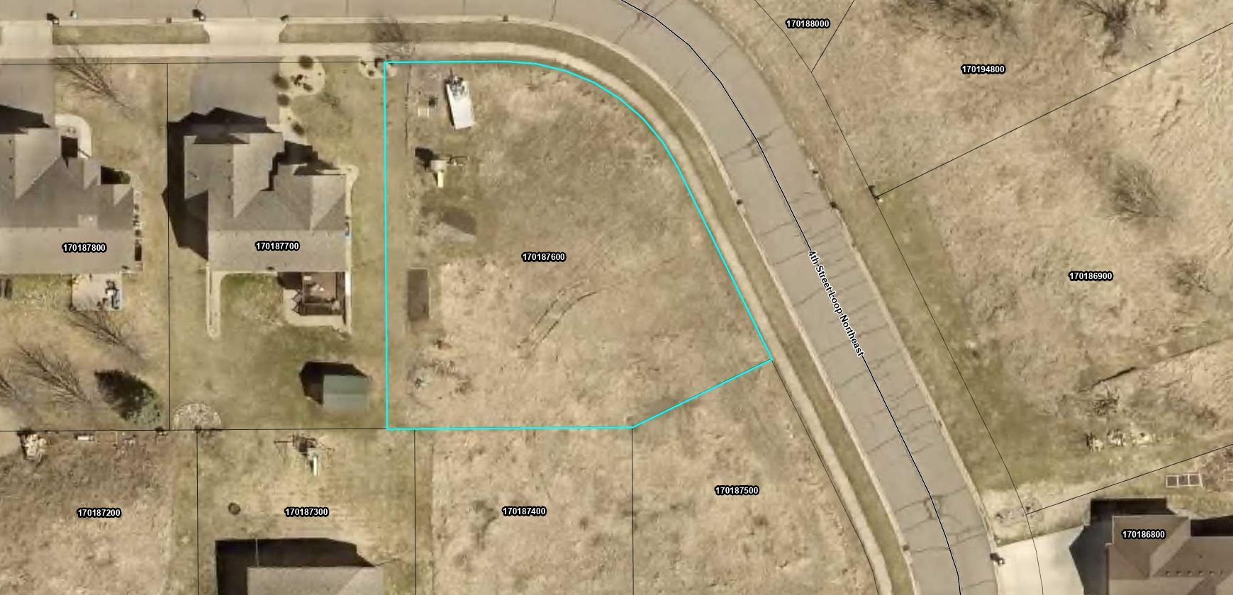 4751 4th Street Loop Ne Property Photo 3