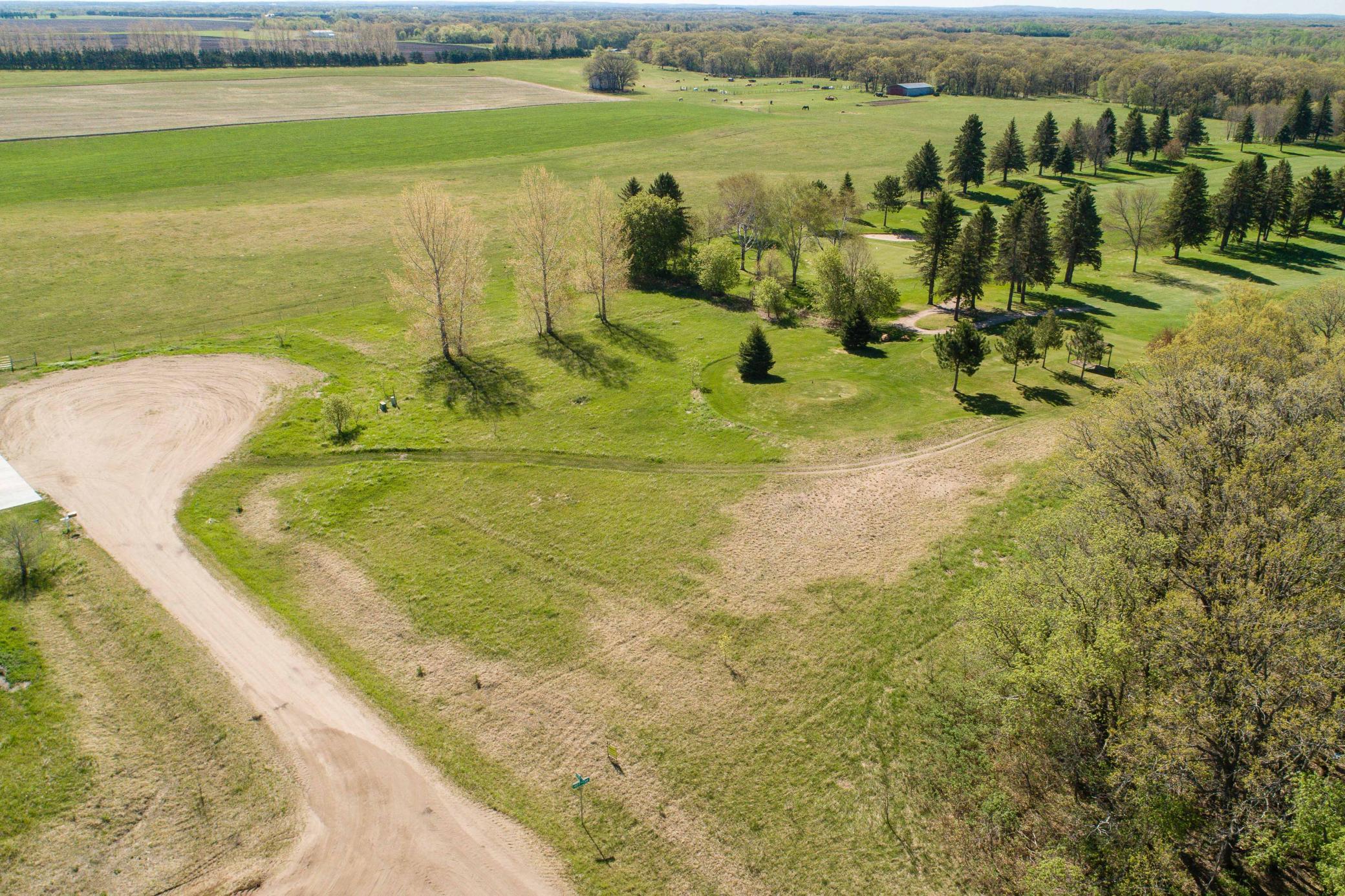 Lot1 Blk1 285th Property Photo 2