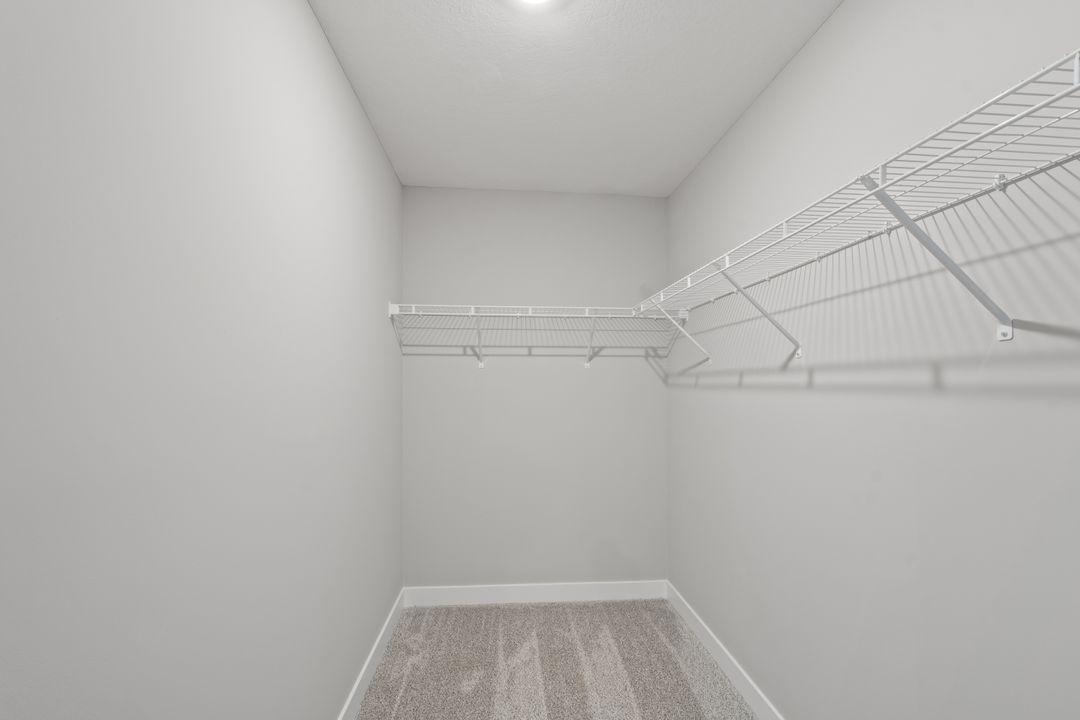 4907 Blake Way Property Photo 24