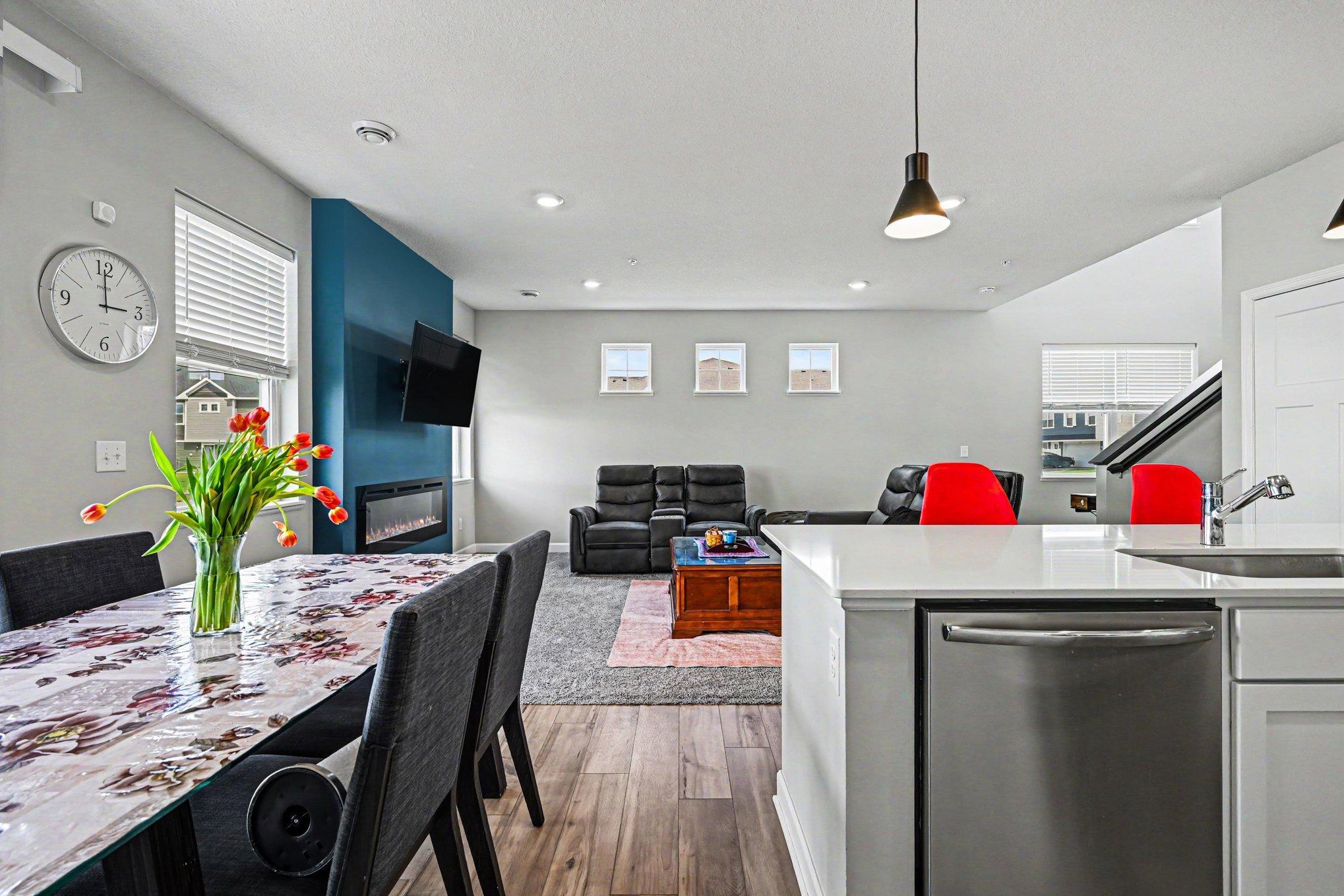 10529 Weston Way N Property Photo 14