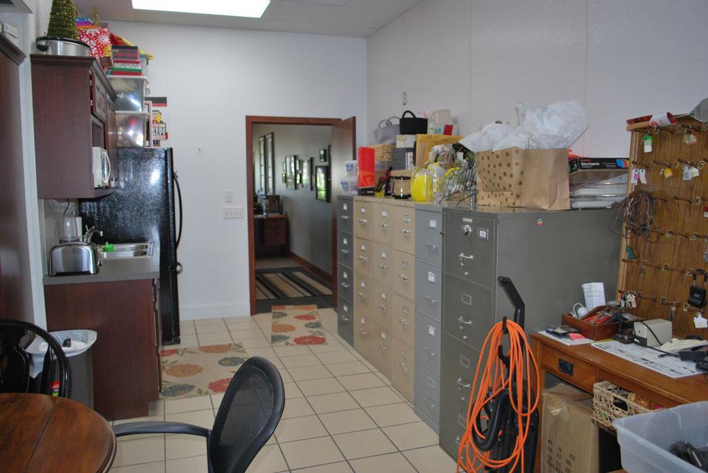 1140 Torgerson Drive Property Photo 15