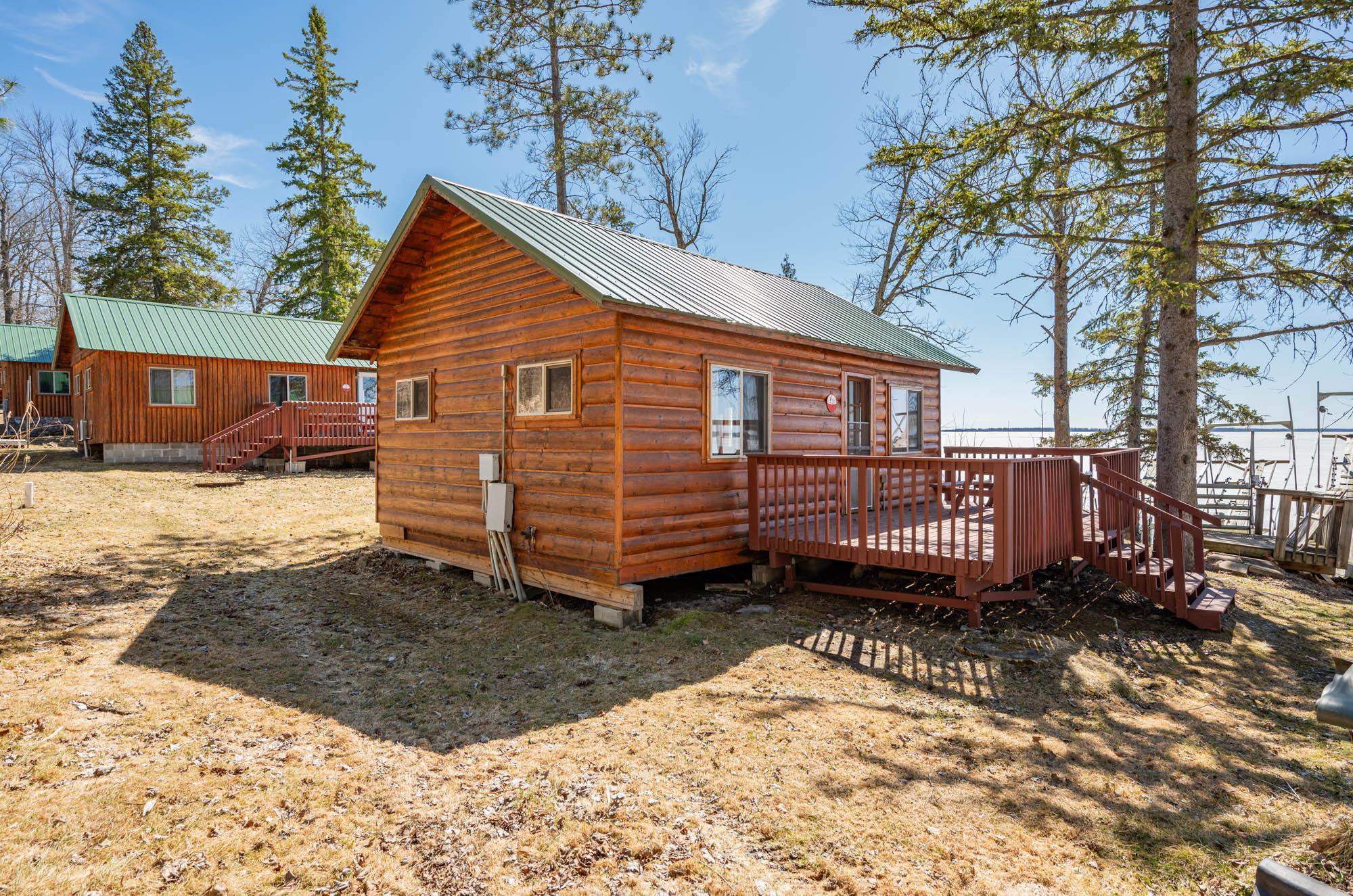 49231 County Road 173 Cabin 6 Property Photo 2
