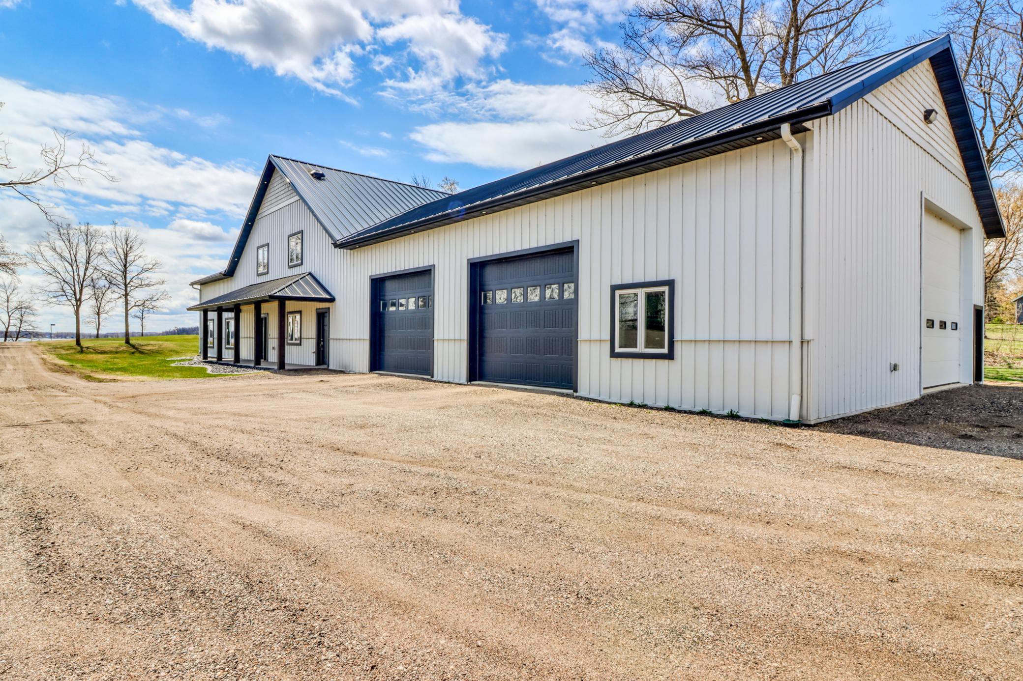 51509 County Highway 9 Property Photo 40