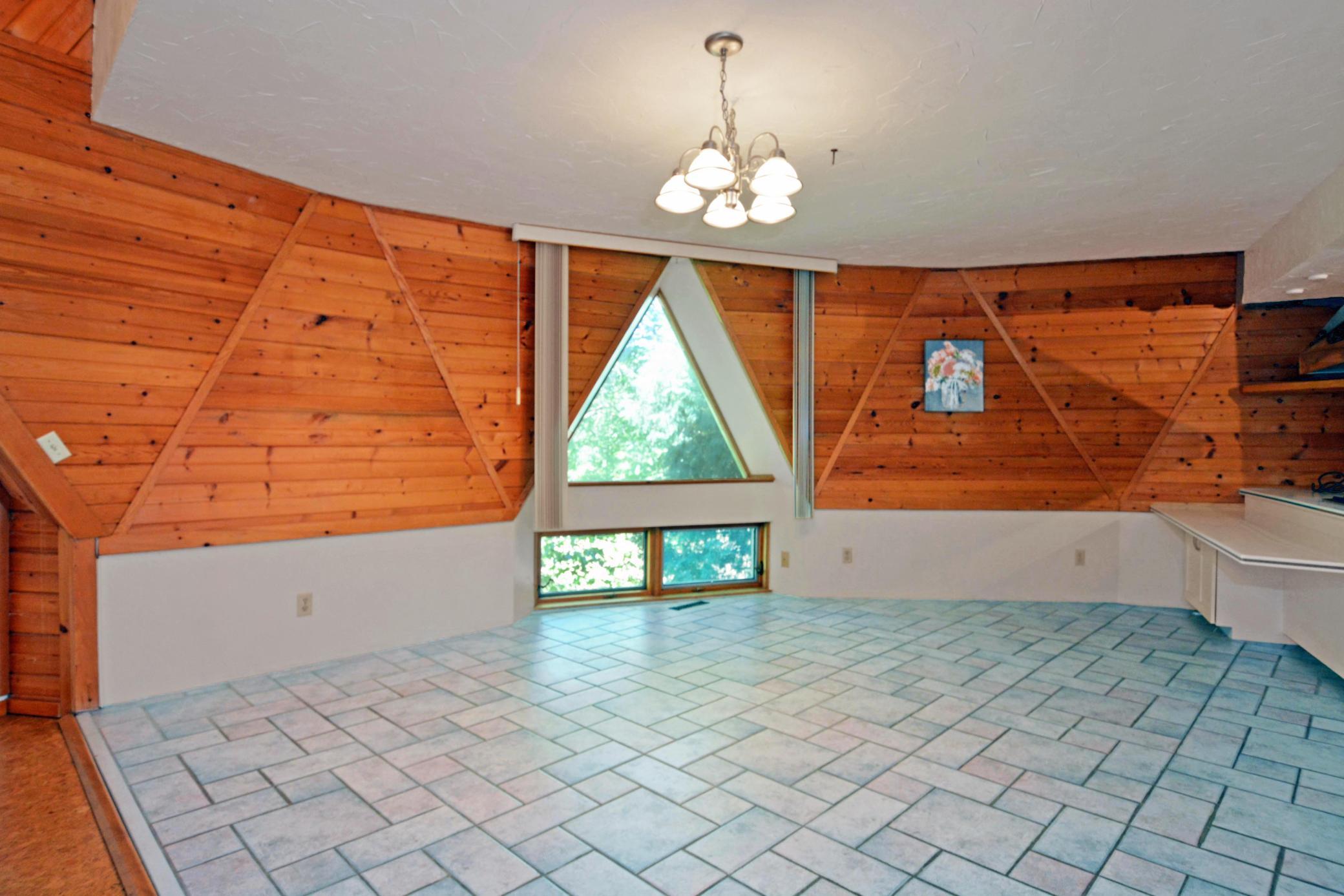 9588 County Road 5 Ne Property Photo 11