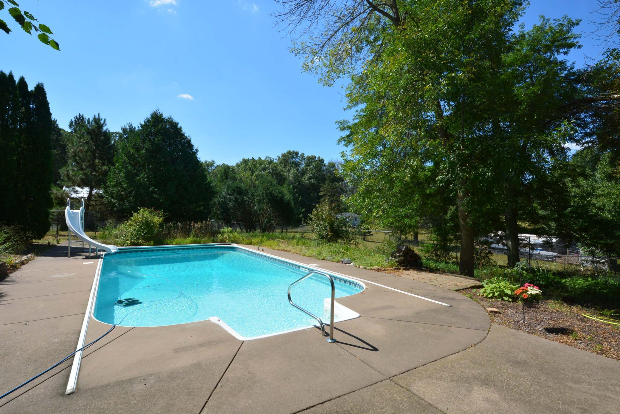 9588 County Road 5 Ne Property Photo 23
