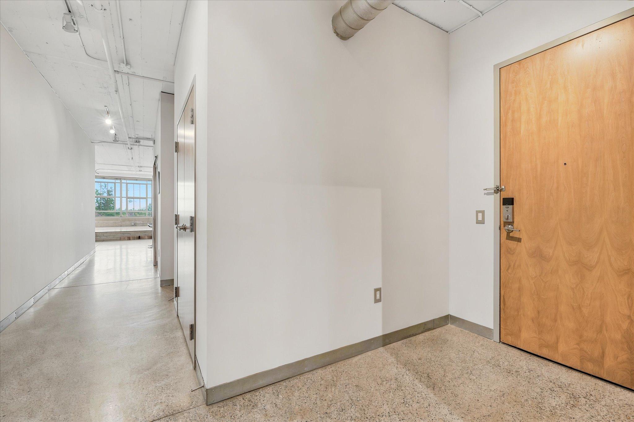 2929 Chicago Avenue 1002 Property Photo 25