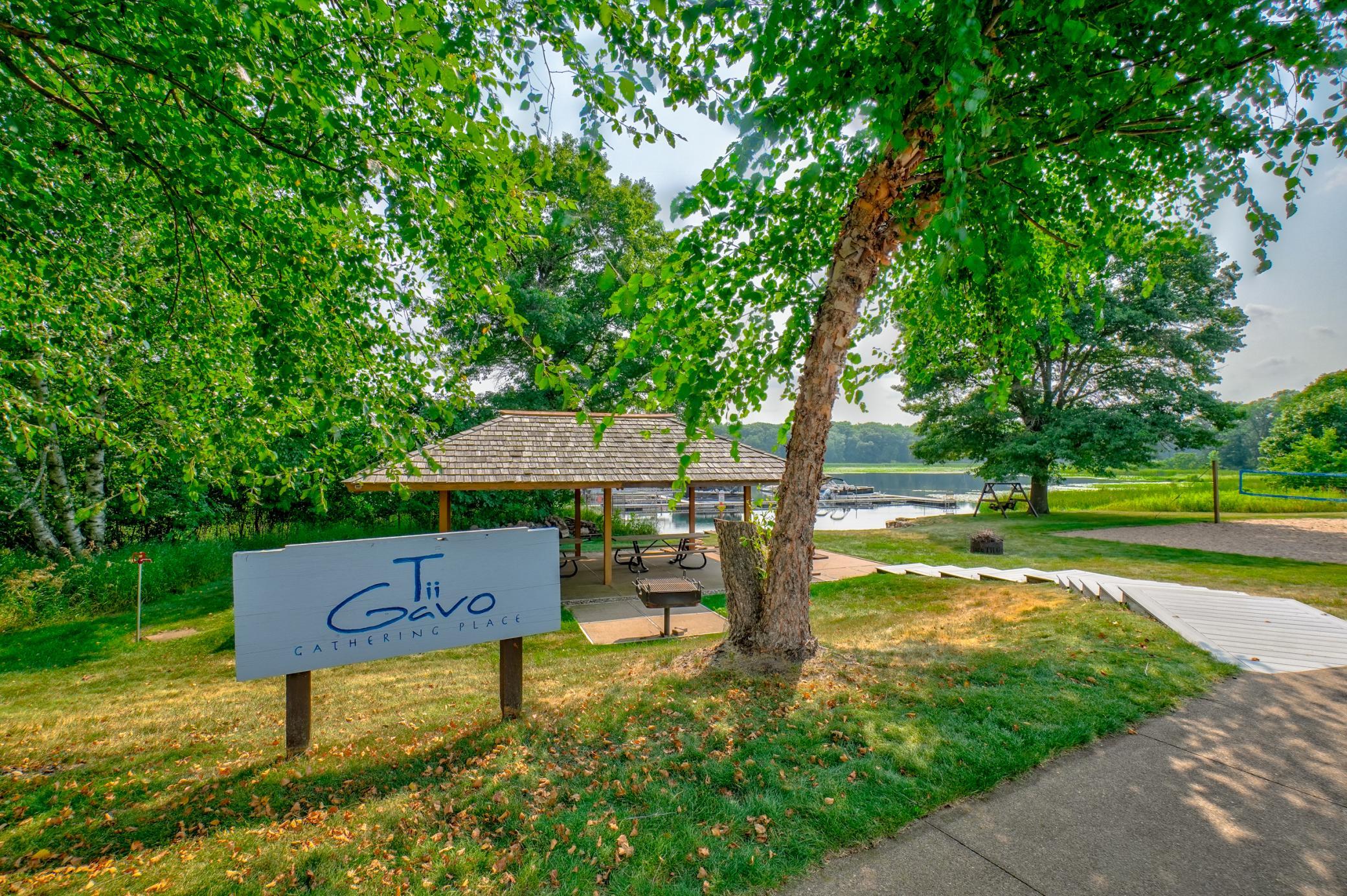 19180 Meadowridge Ln Circle N Property Photo 64