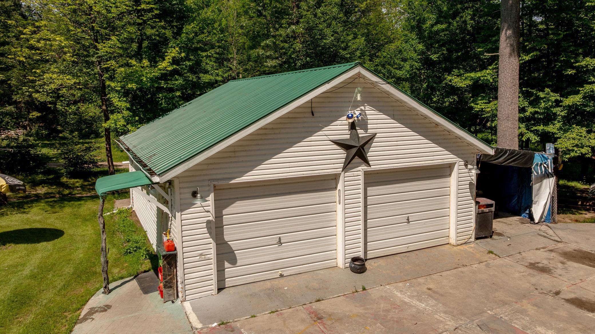 23829 Bulrush Drive Property Photo 4