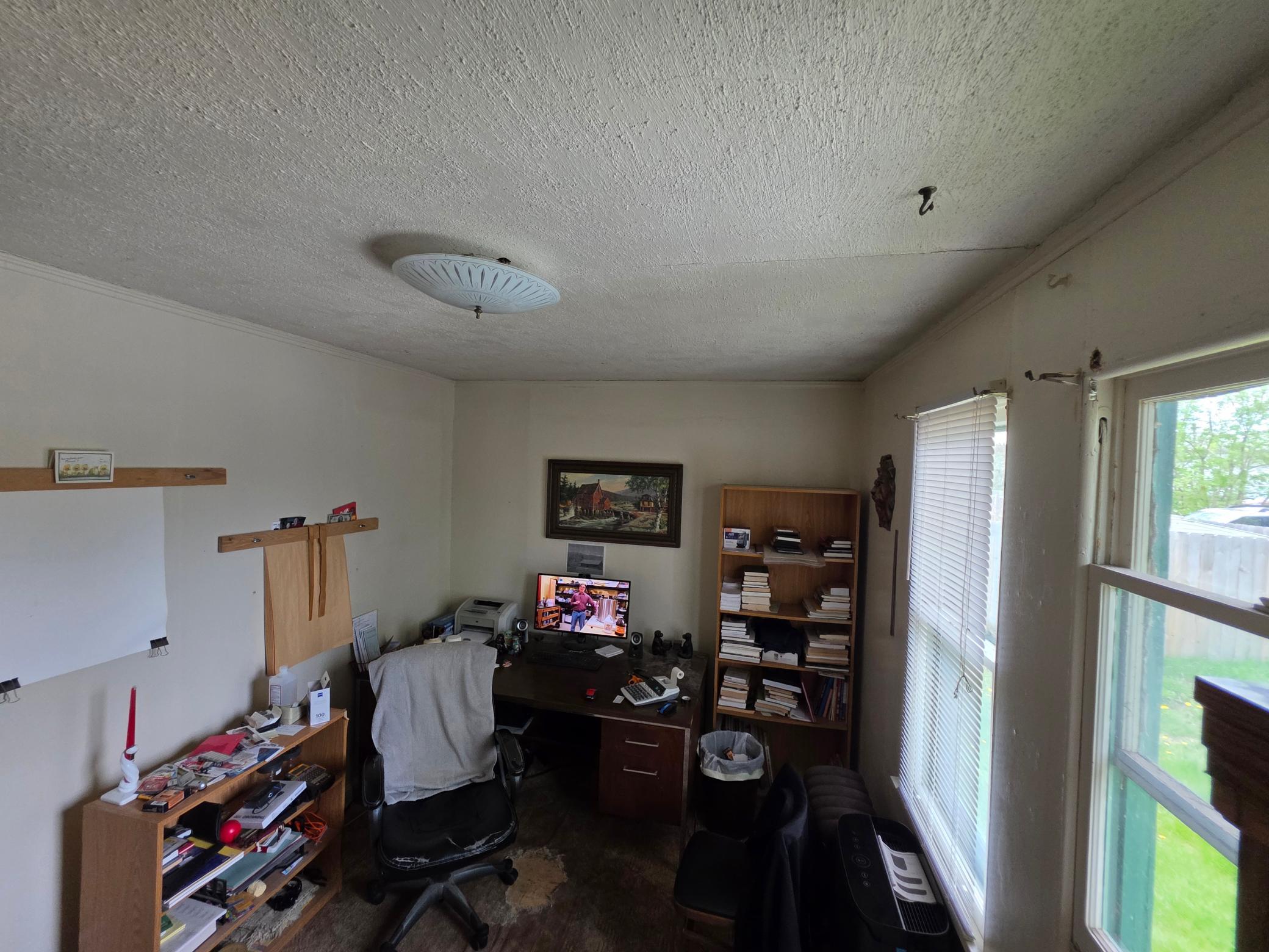 1209 Bemidji Avenue N Property Photo 7