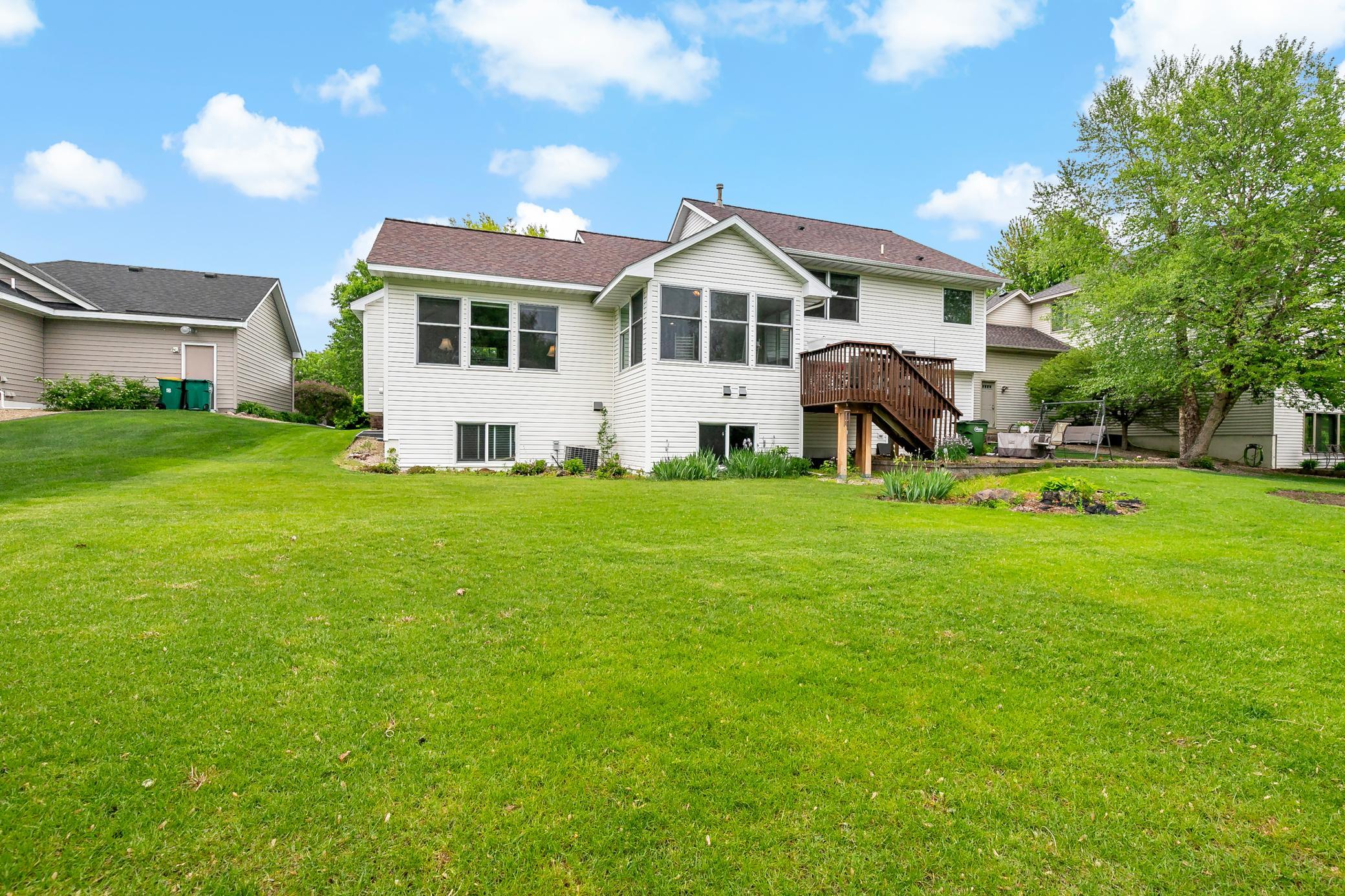 2801 87th Trail N Property Photo 4