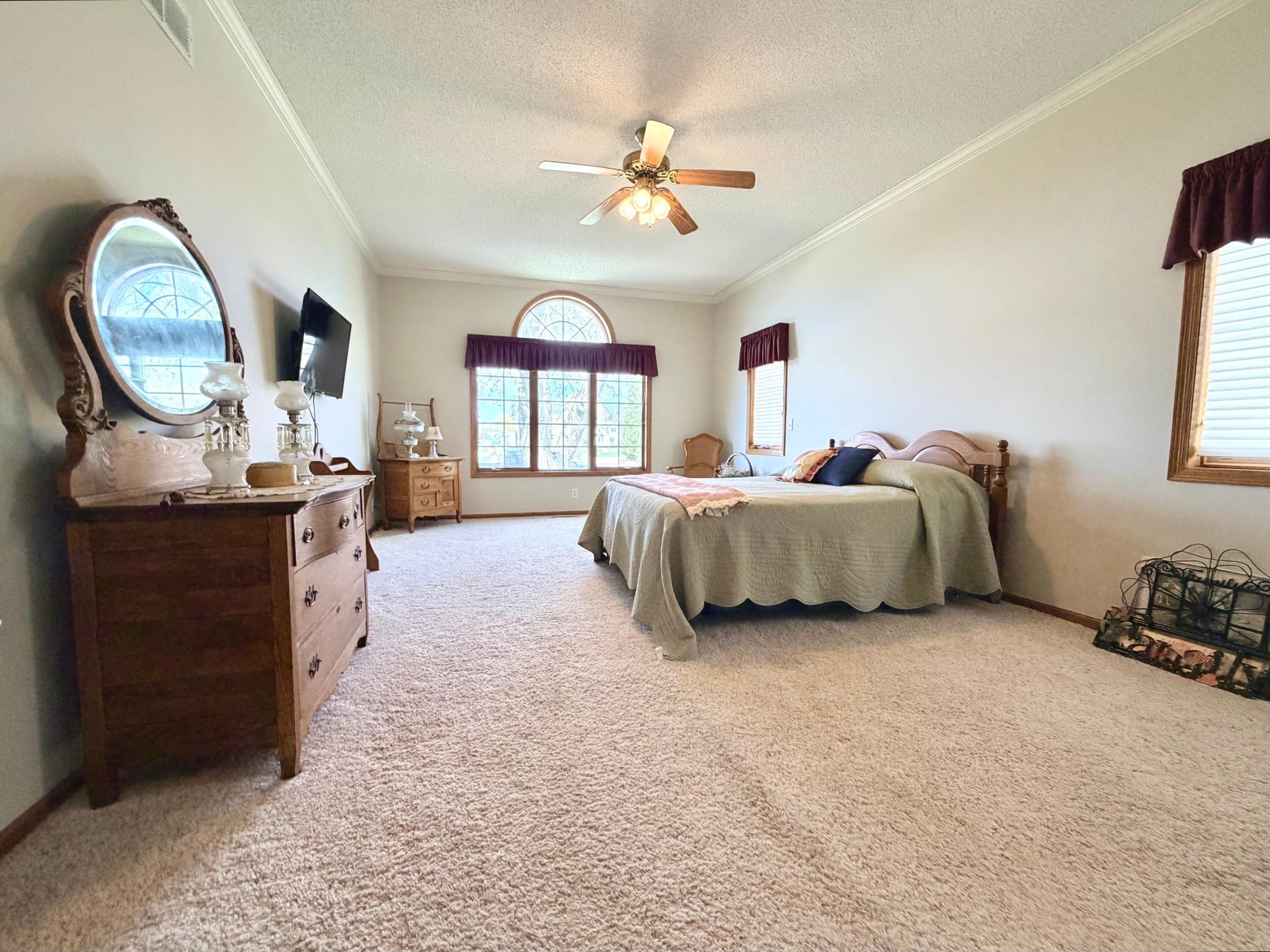 726 3rd Avenue Property Photo 23