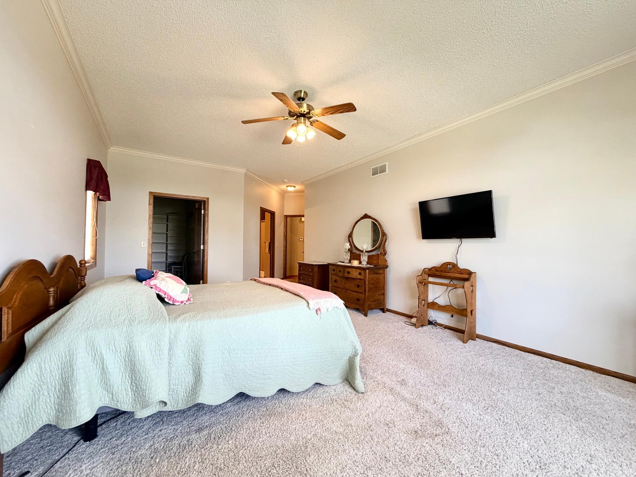 726 3rd Avenue Property Photo 24