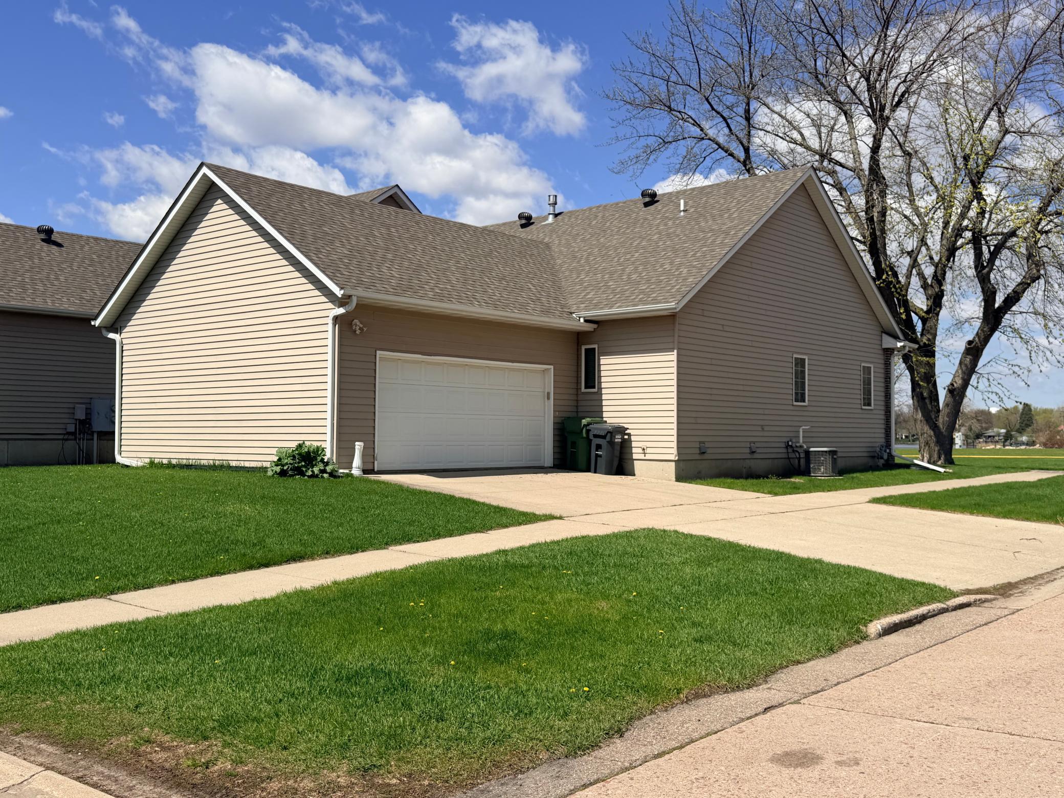 726 3rd Avenue Property Photo 34
