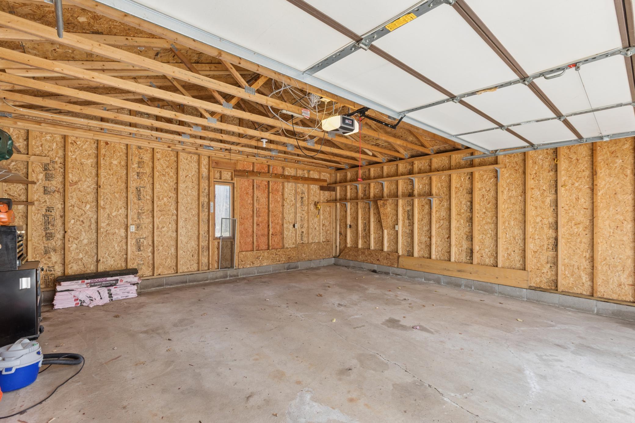 19548 Blue Lane E Property Photo 26