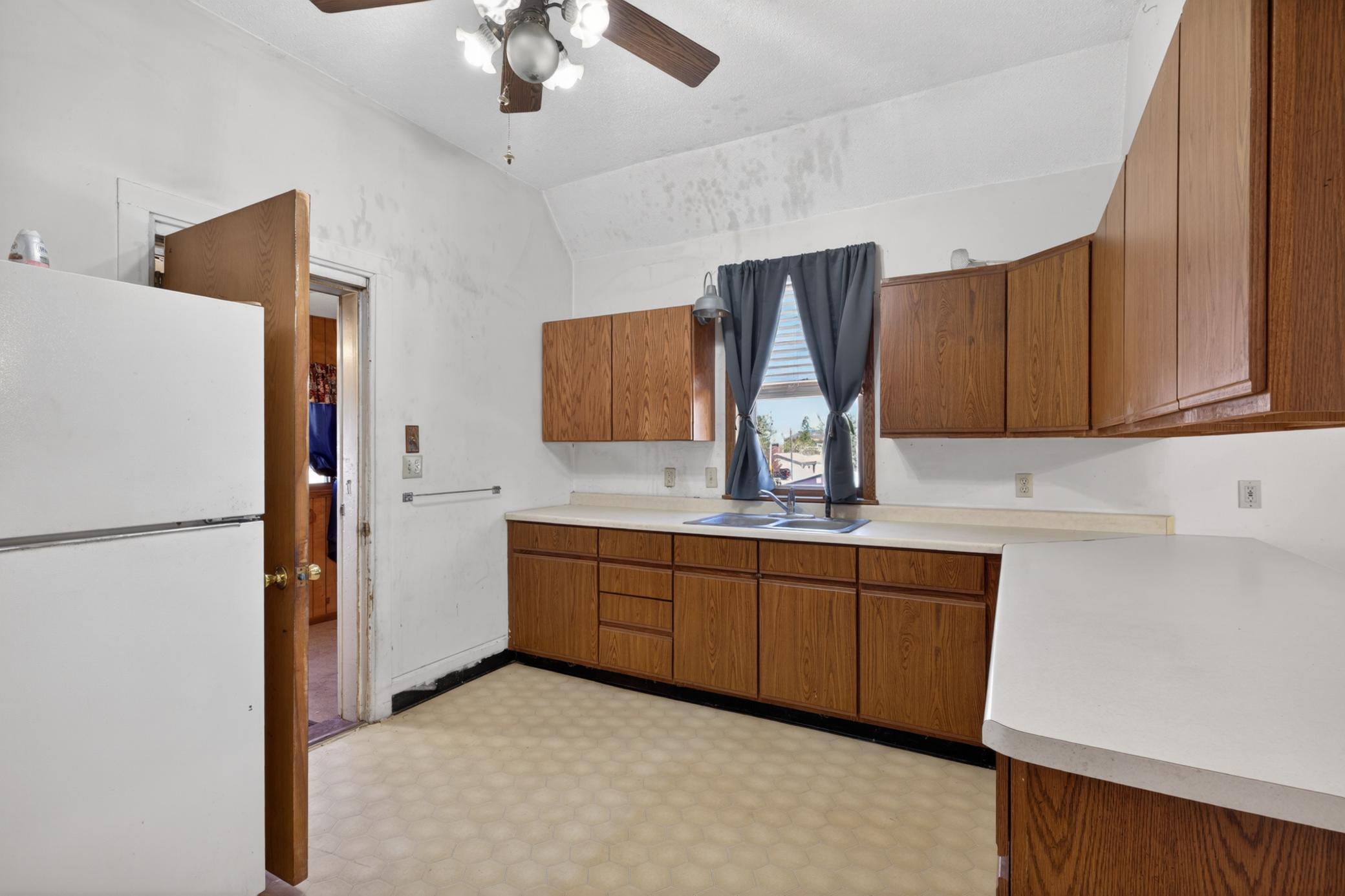 S101 S Main Street Property Photo 25