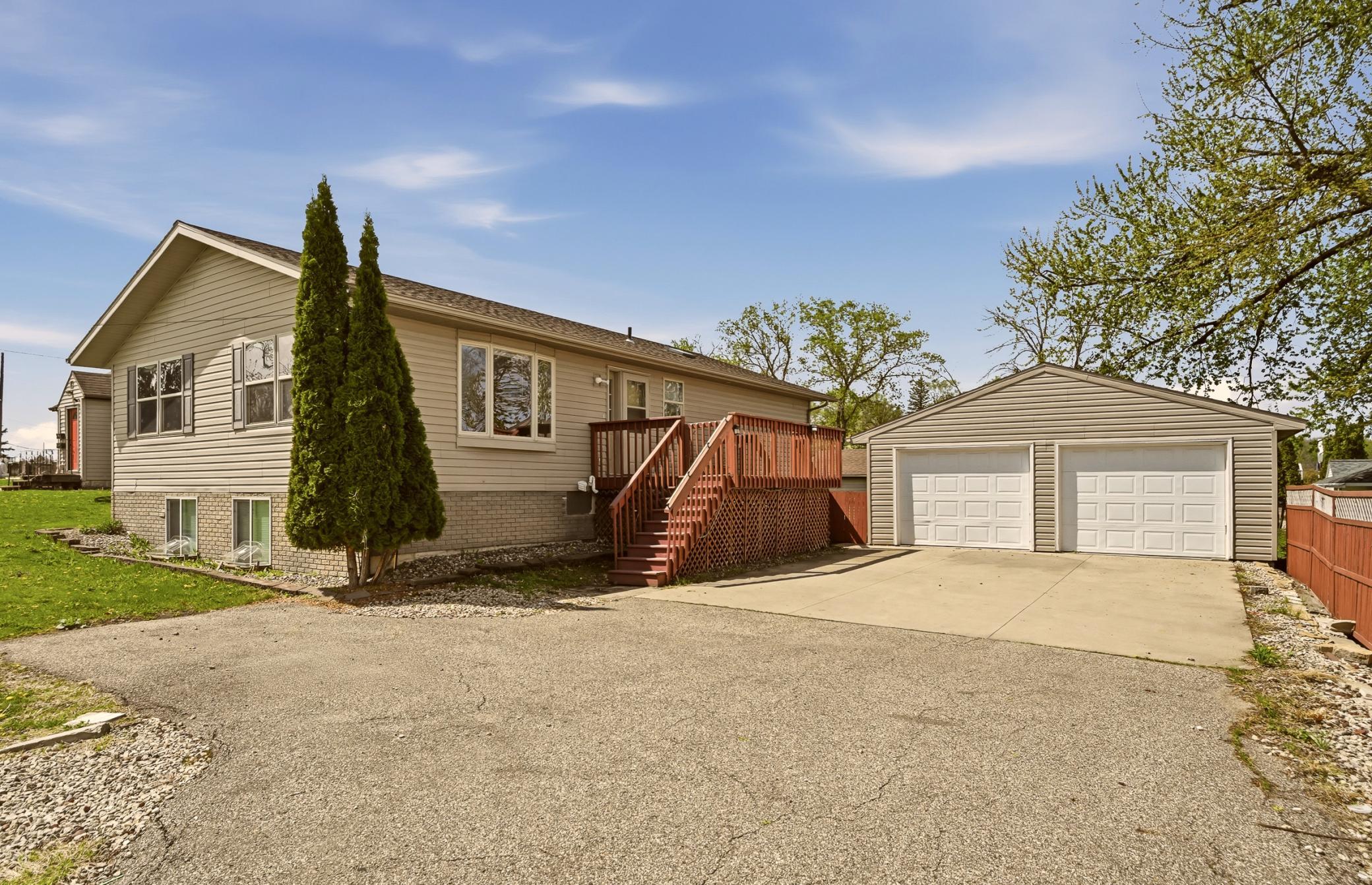 2113 3rd Avenue Se Property Photo 1
