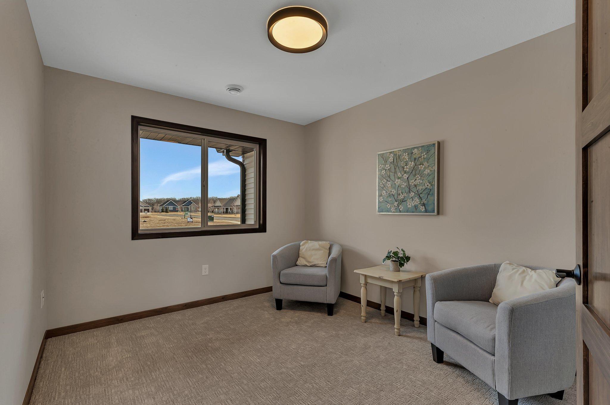 2000 Sandstone Loop N Property Photo 12