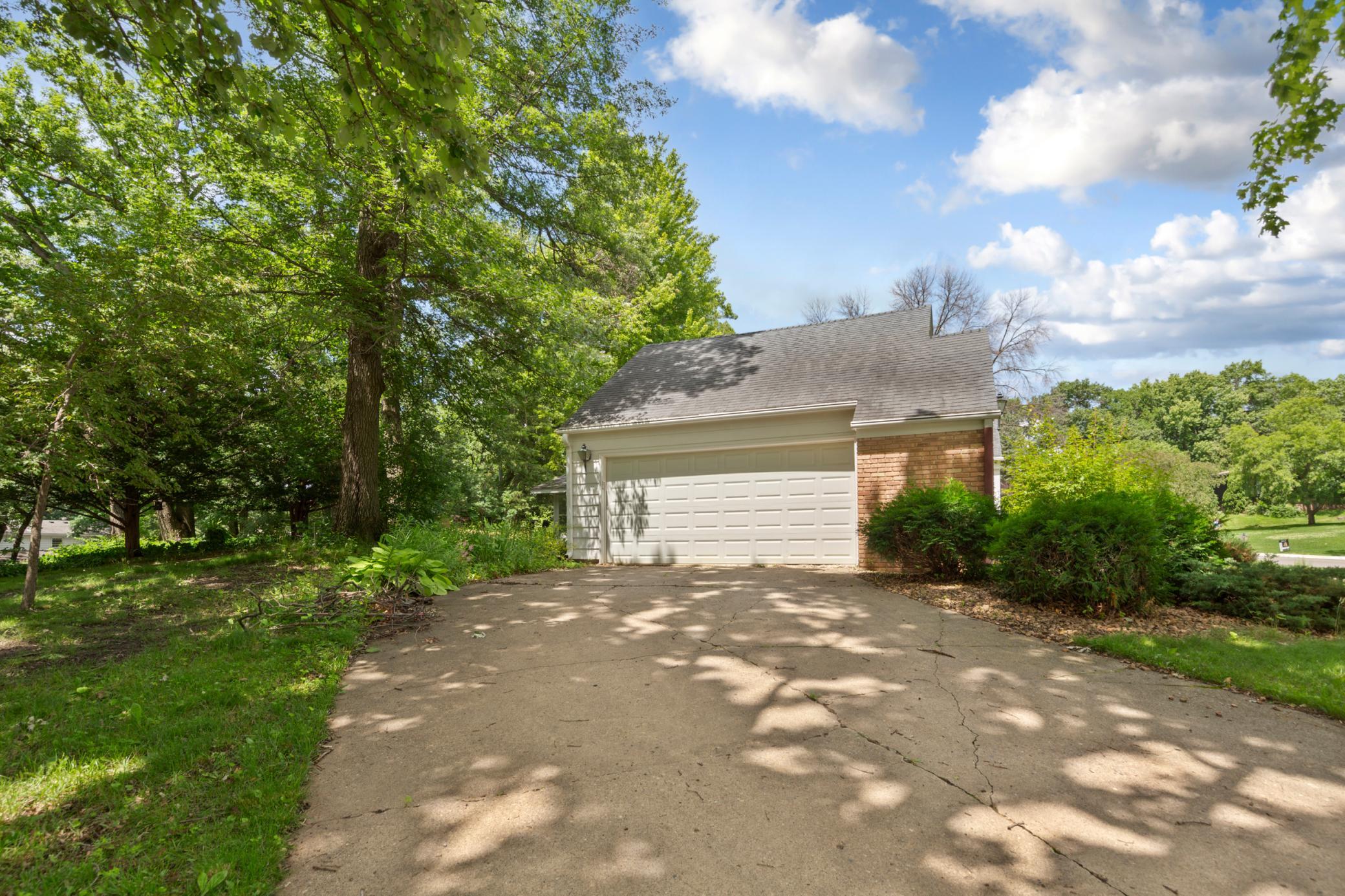 2100 Linn Drive Property Photo 34