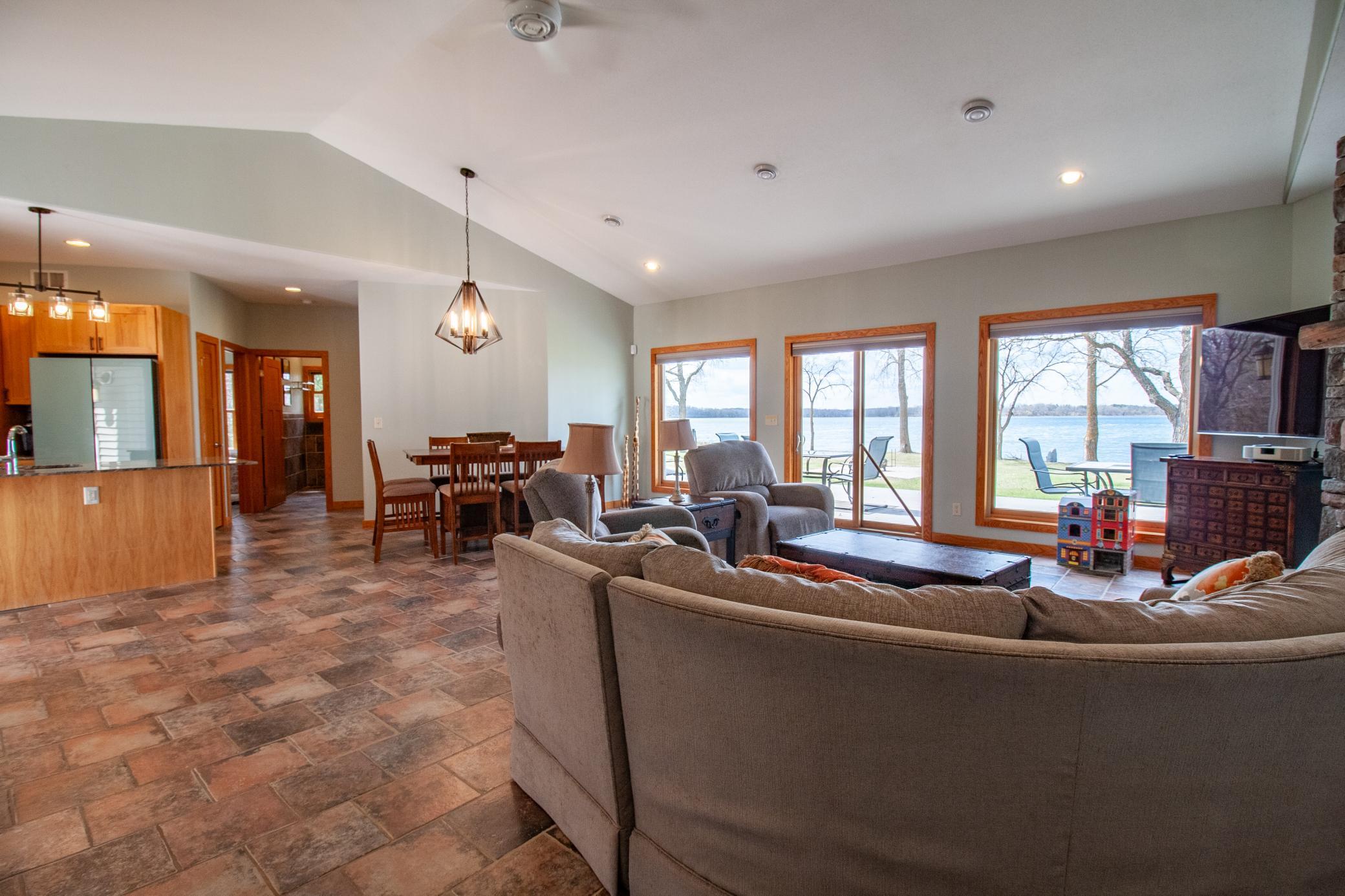 34931 Northview Road Property Photo 17
