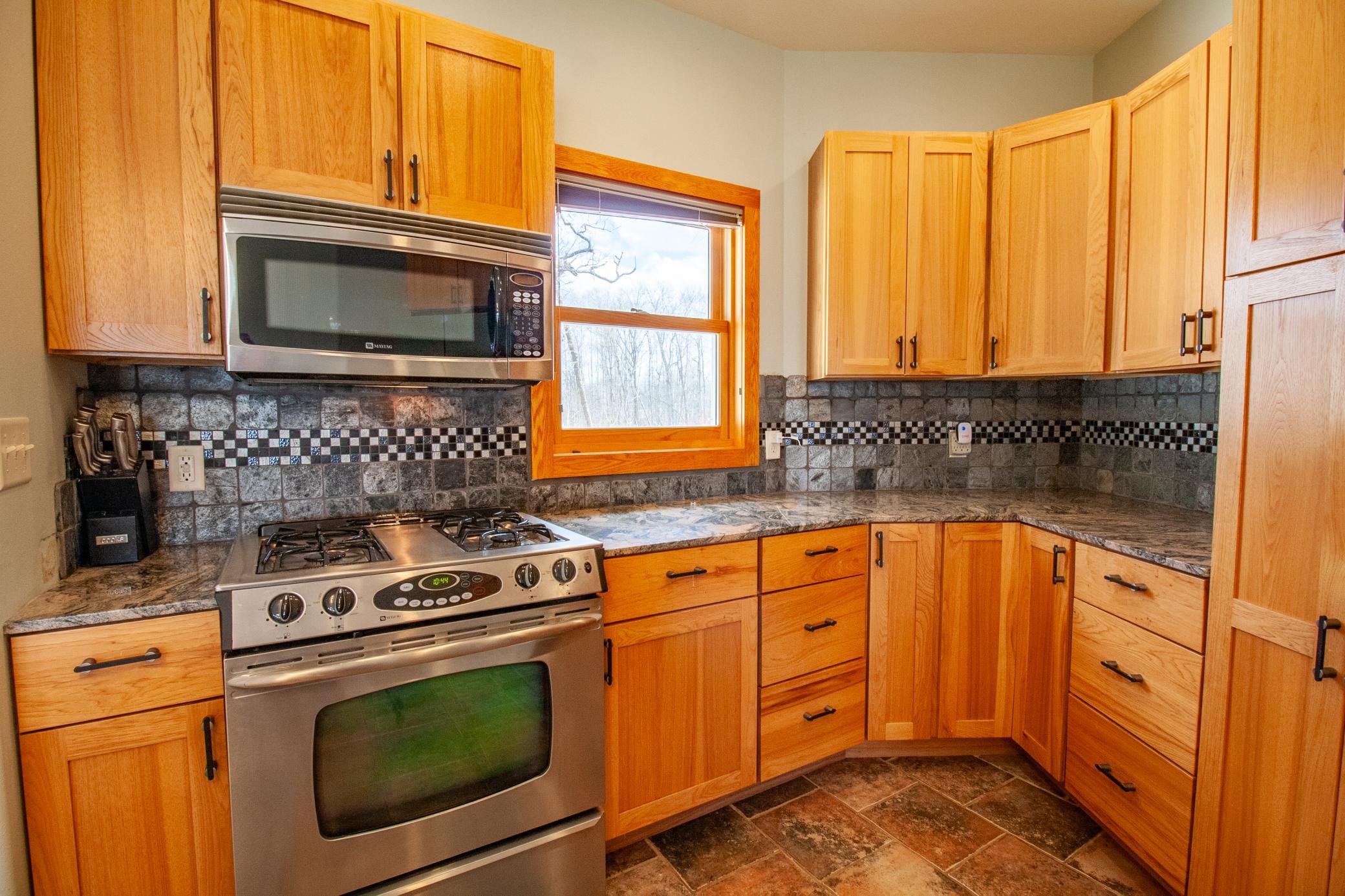 34931 Northview Road Property Photo 27