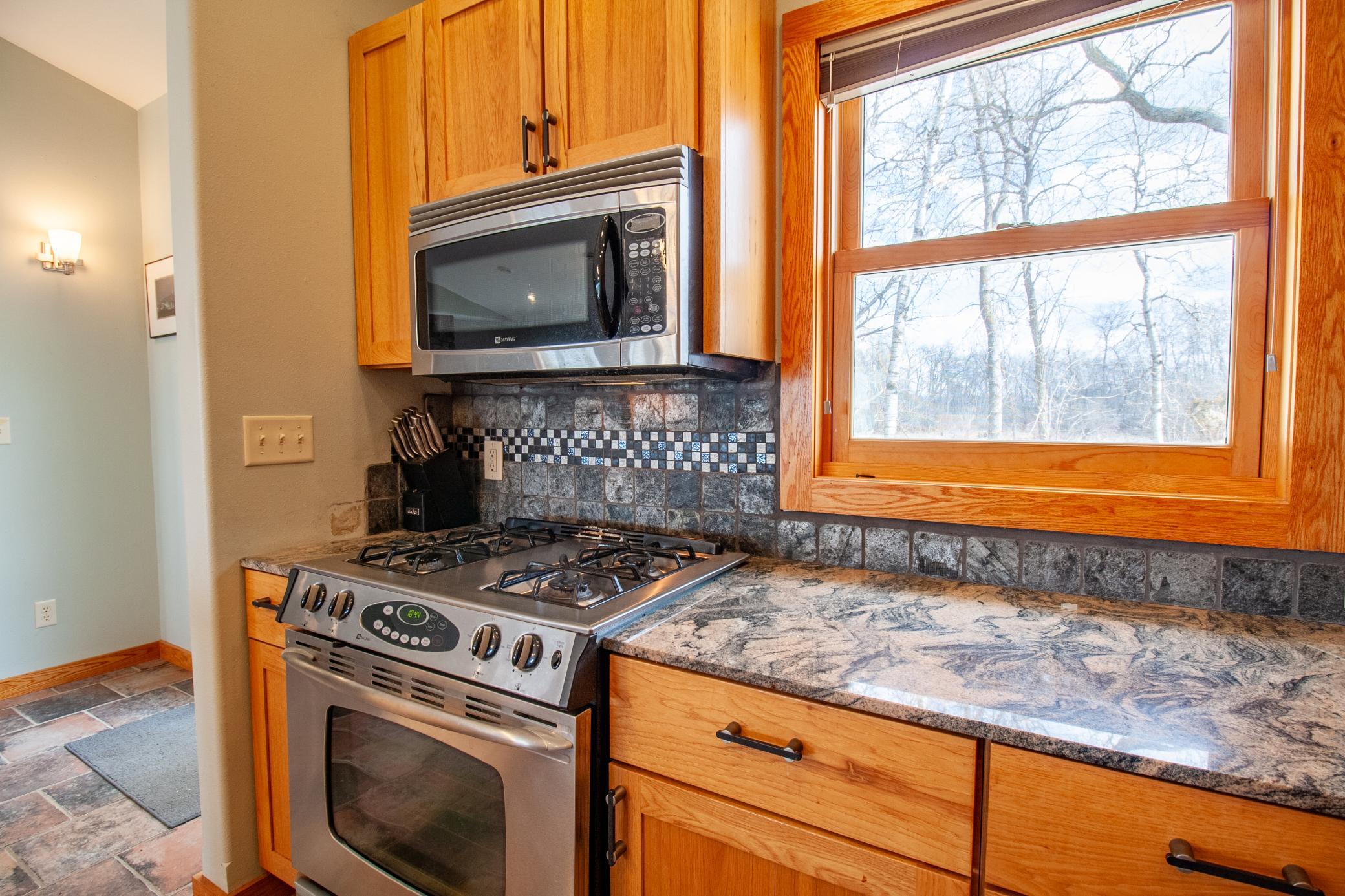 34931 Northview Road Property Photo 28