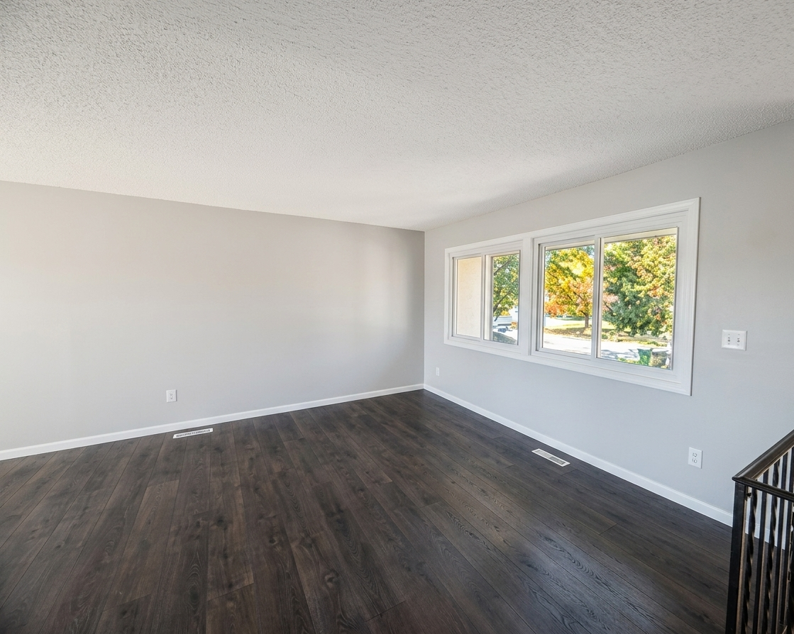 8446 Sumter Circle N Property Photo 2