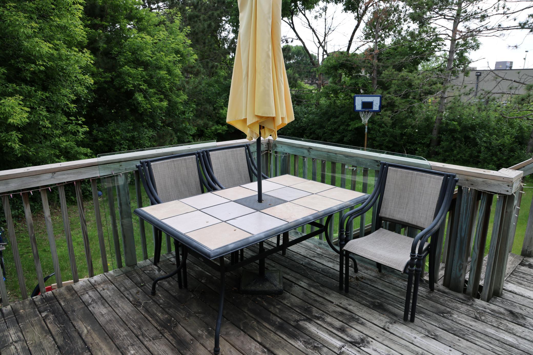 8446 Sumter Circle N Property Photo 5