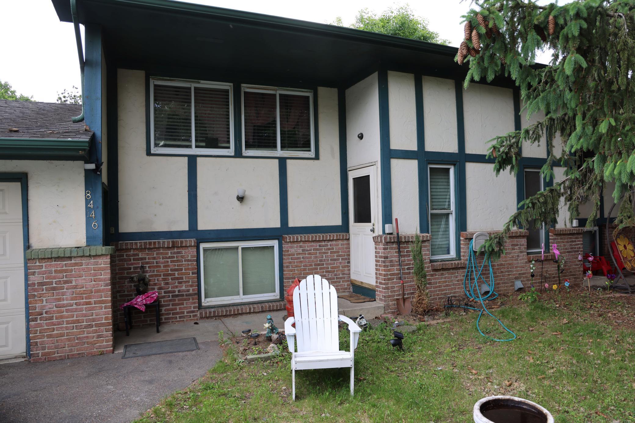 8446 Sumter Circle N Property Photo 7