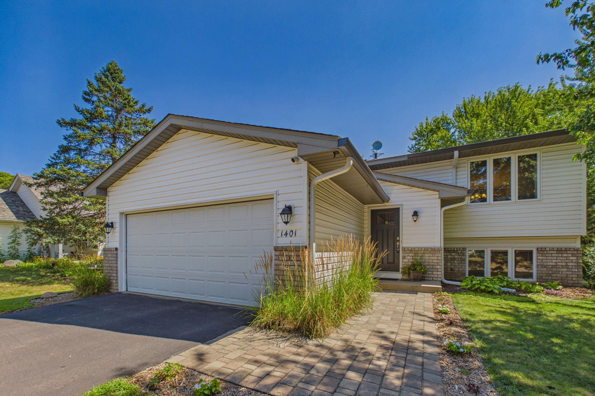 1401 Driving Park Road Property Photo 2