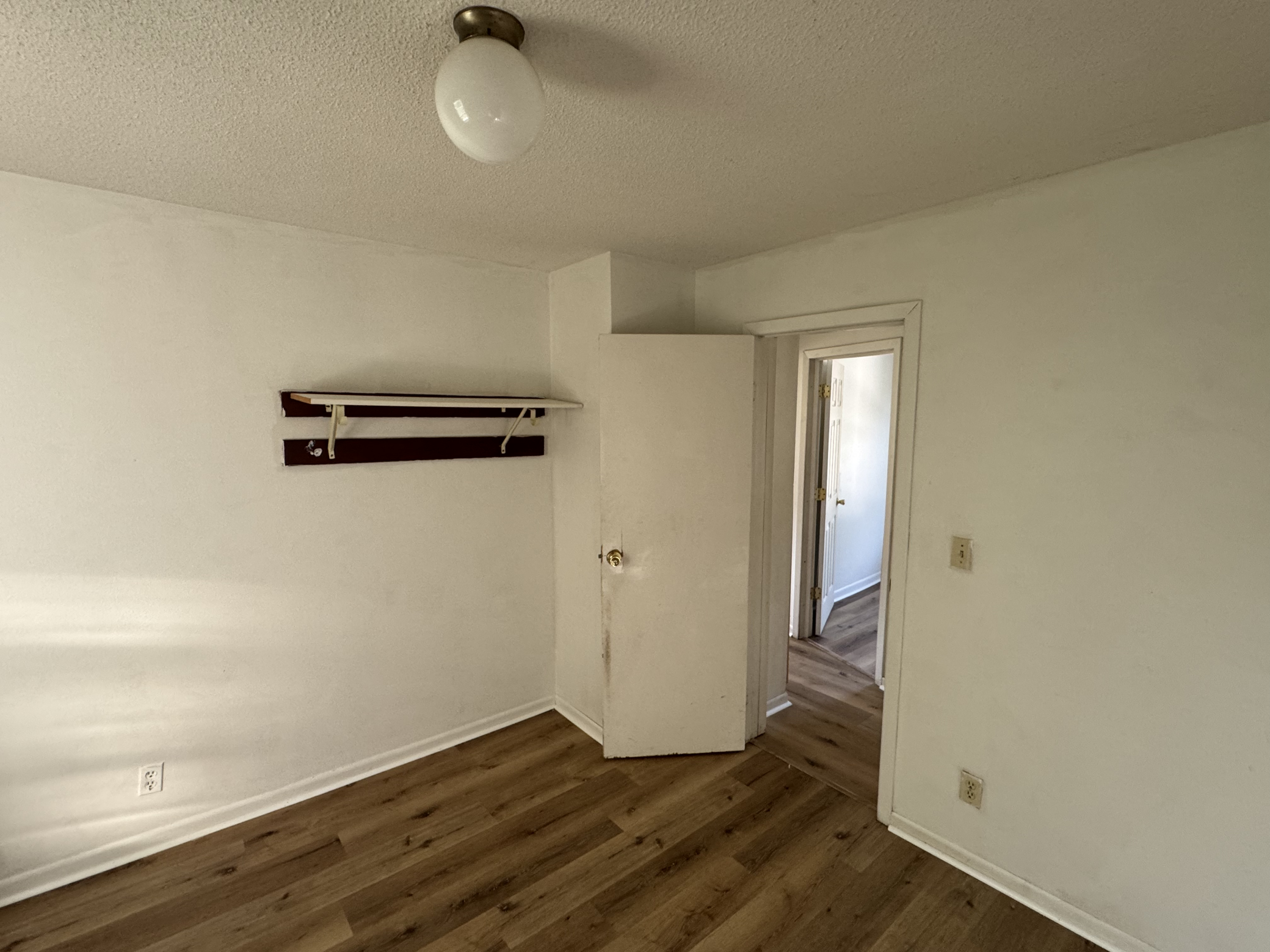 410 Lynd Street Property Photo 12