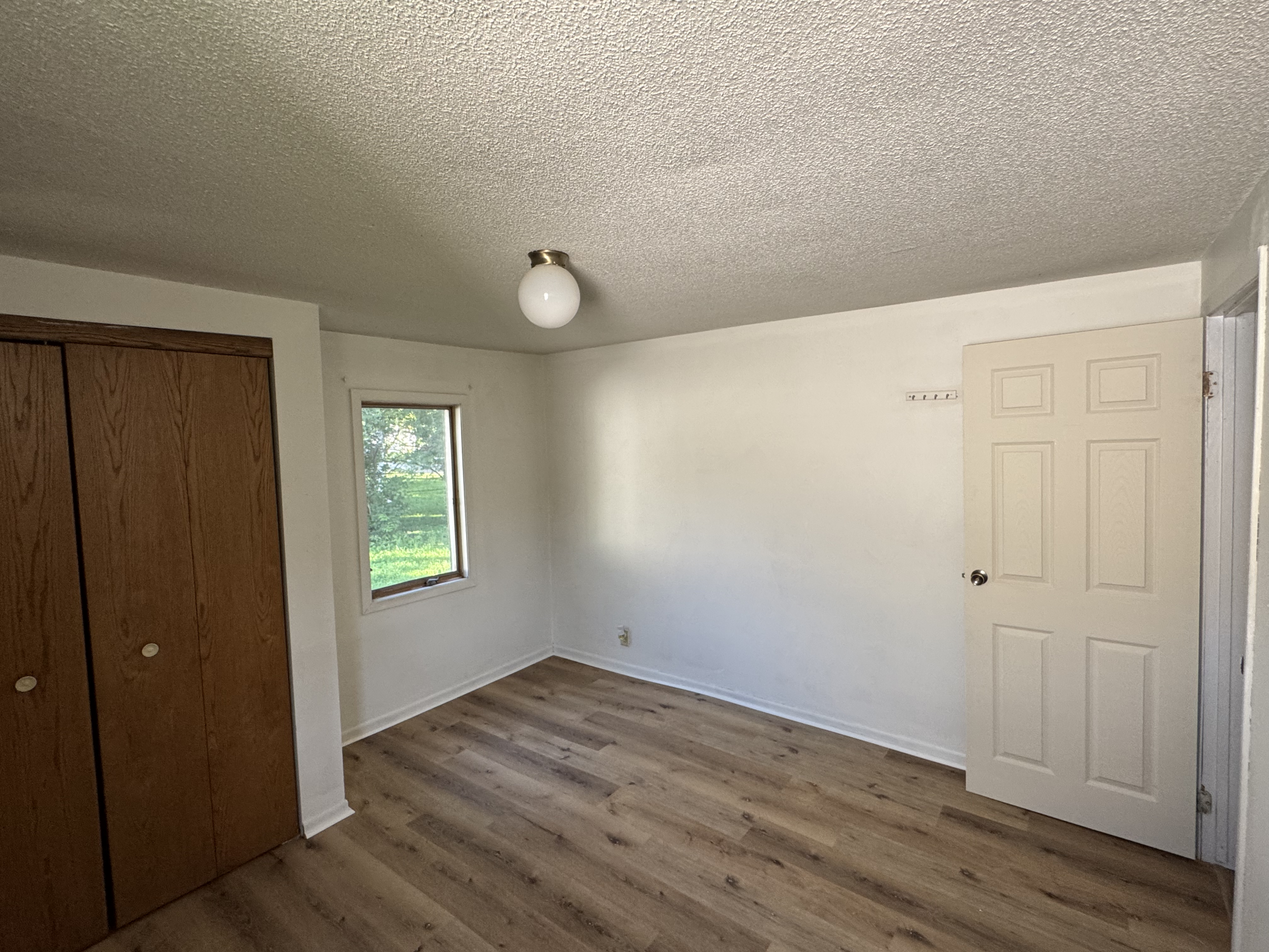 410 Lynd Street Property Photo 15