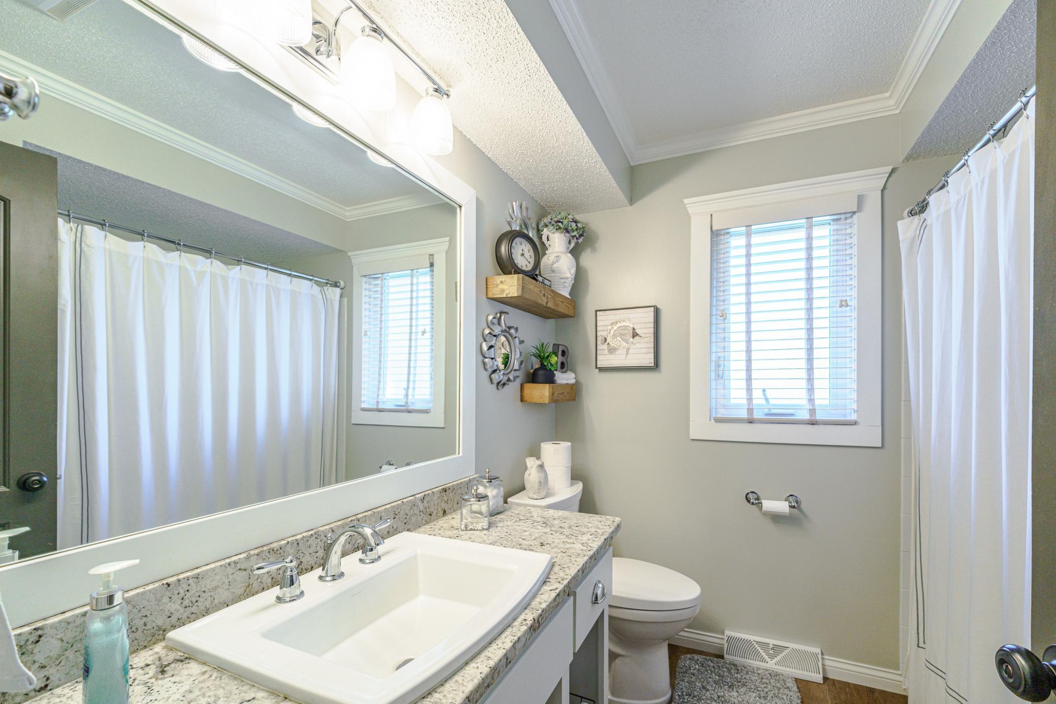 613 Chicago Drive Property Photo 25